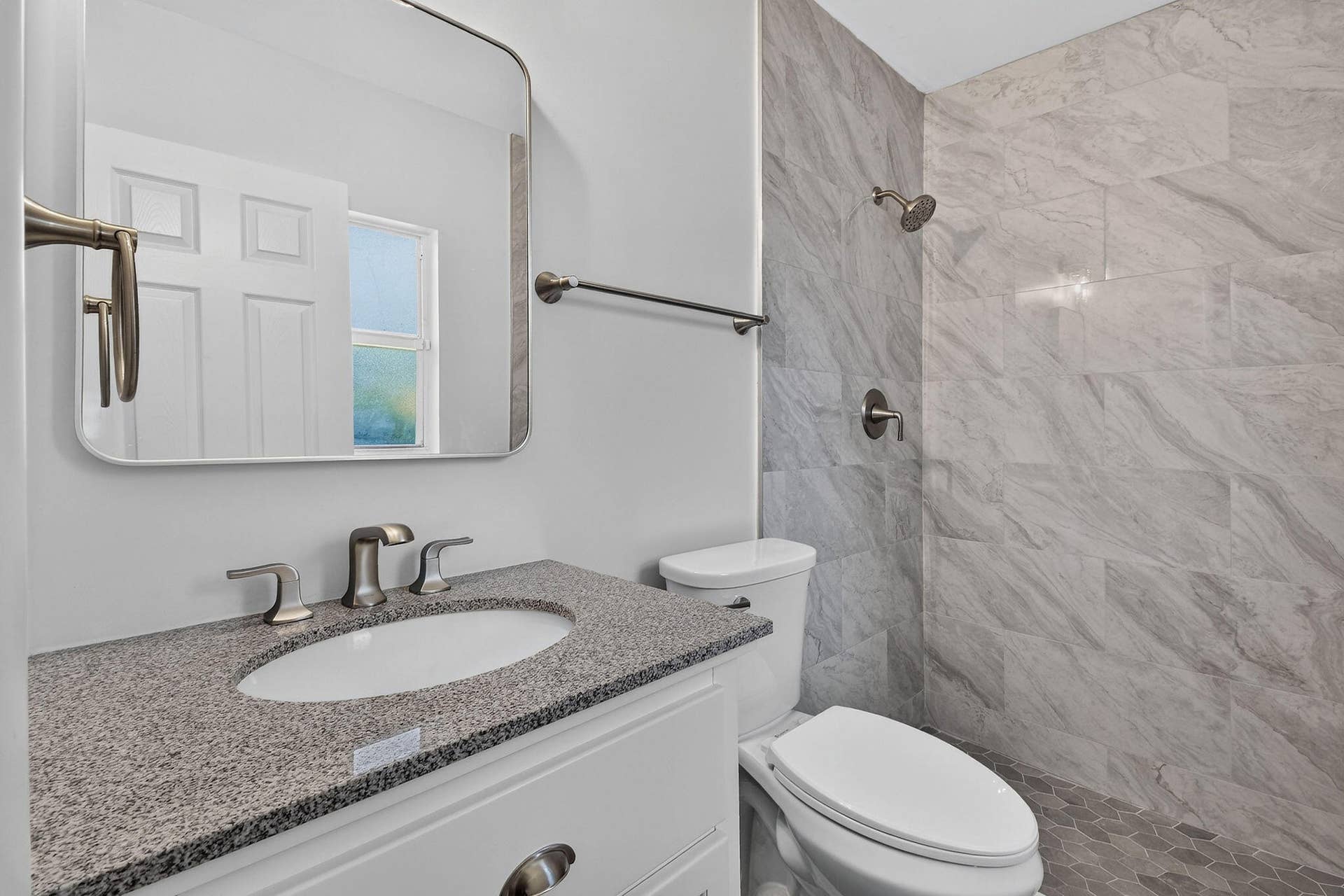 1025 W 7TH Street, Riviera Beach, FL 33404 8857thSt(22)