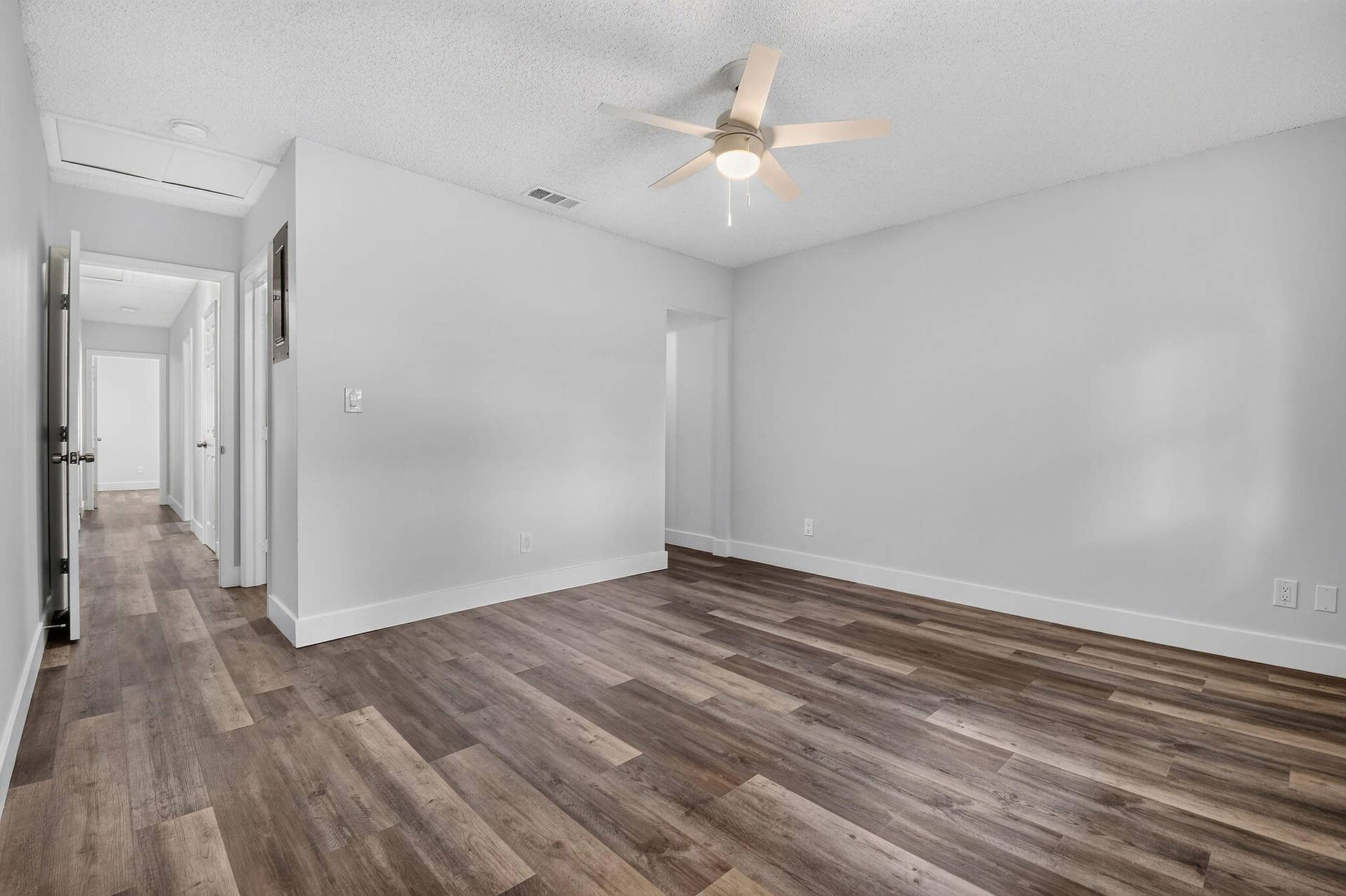 1025 W 7TH Street, Riviera Beach, FL 33404 8857thSt(27)