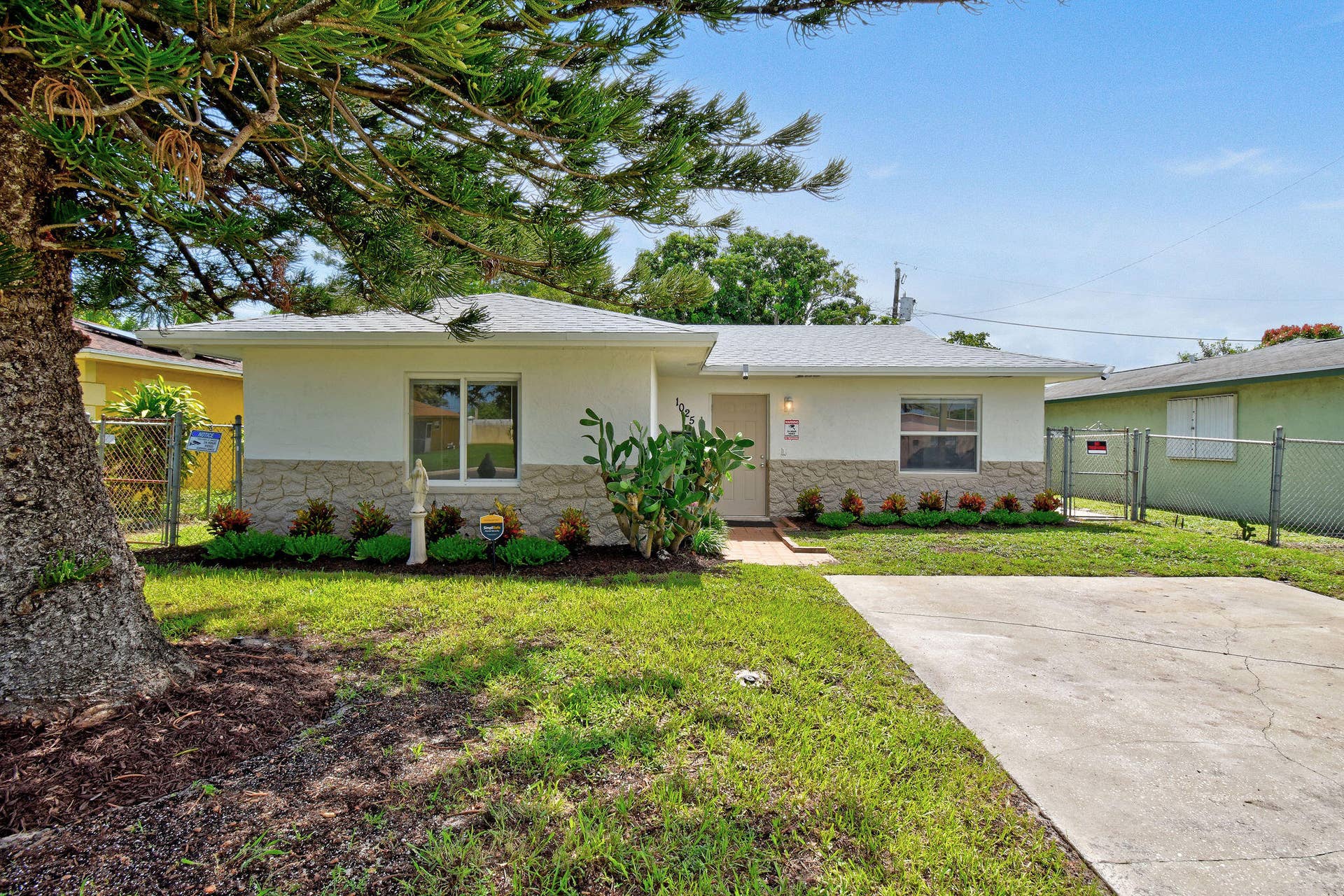 1025 W 7TH Street, Riviera Beach, FL 33404 1025W7thSt(6)
