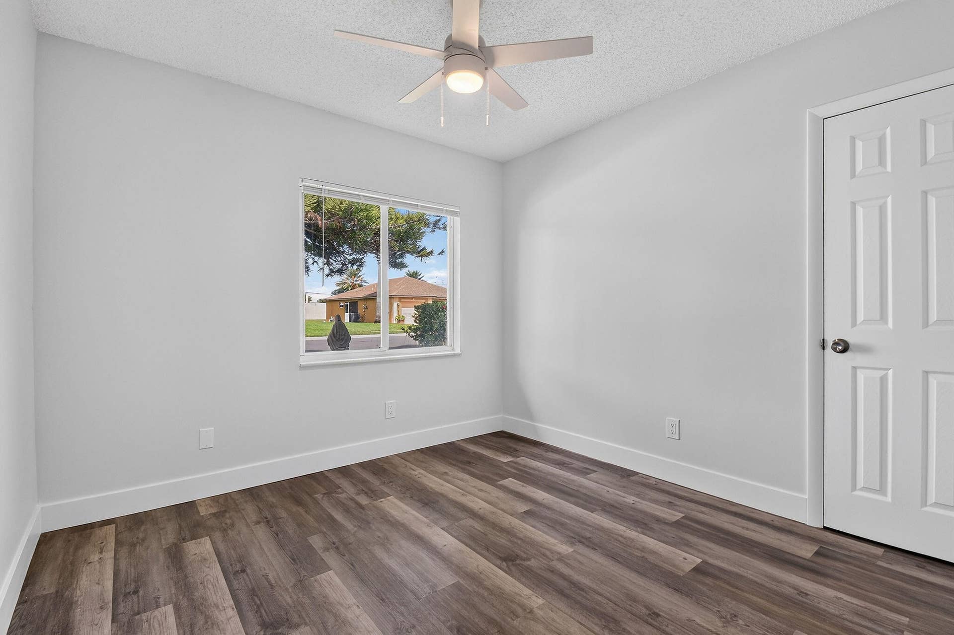 1025 W 7TH Street, Riviera Beach, FL 33404 8857thSt(19)
