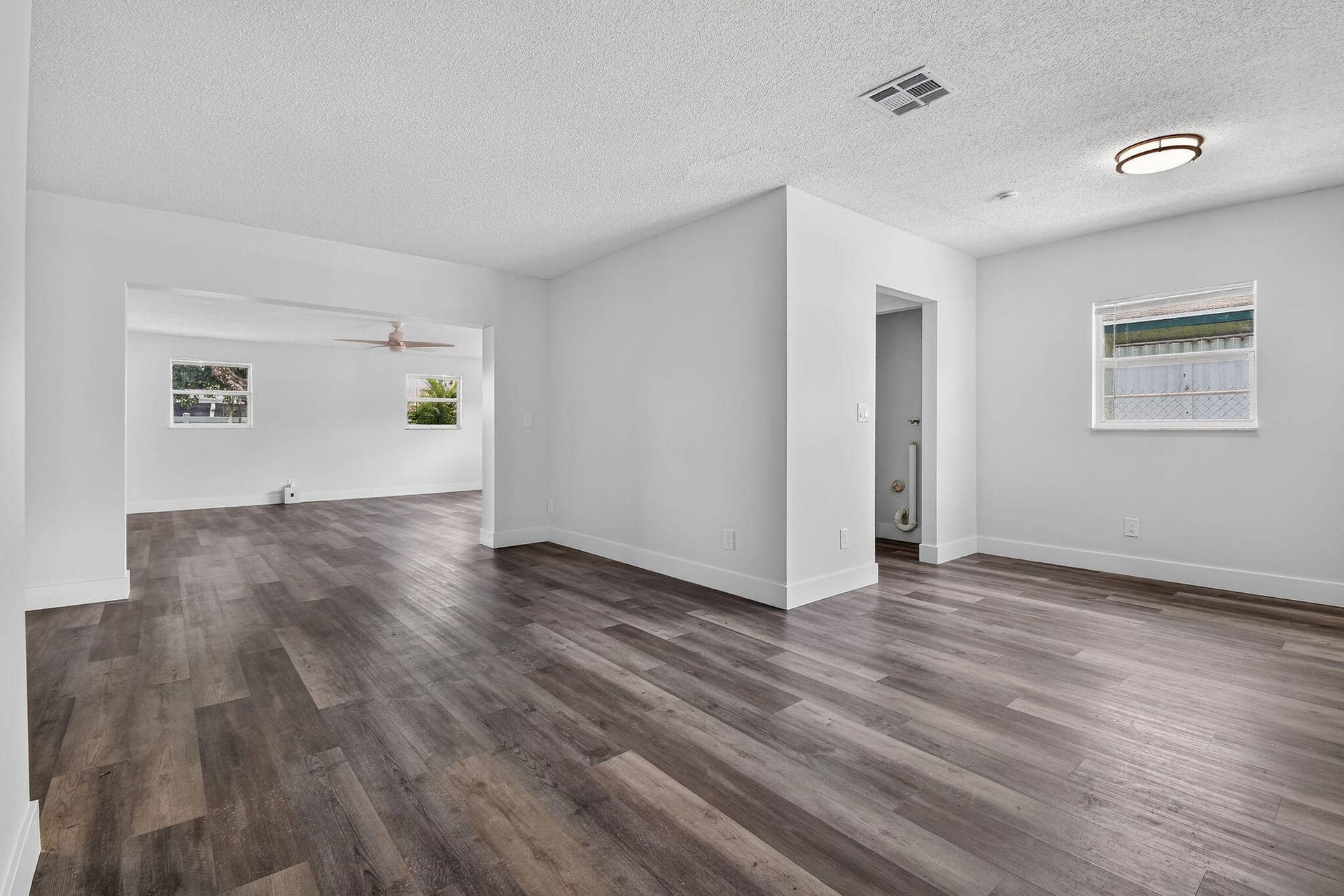 1025 W 7TH Street, Riviera Beach, FL 33404 8857thSt(6)