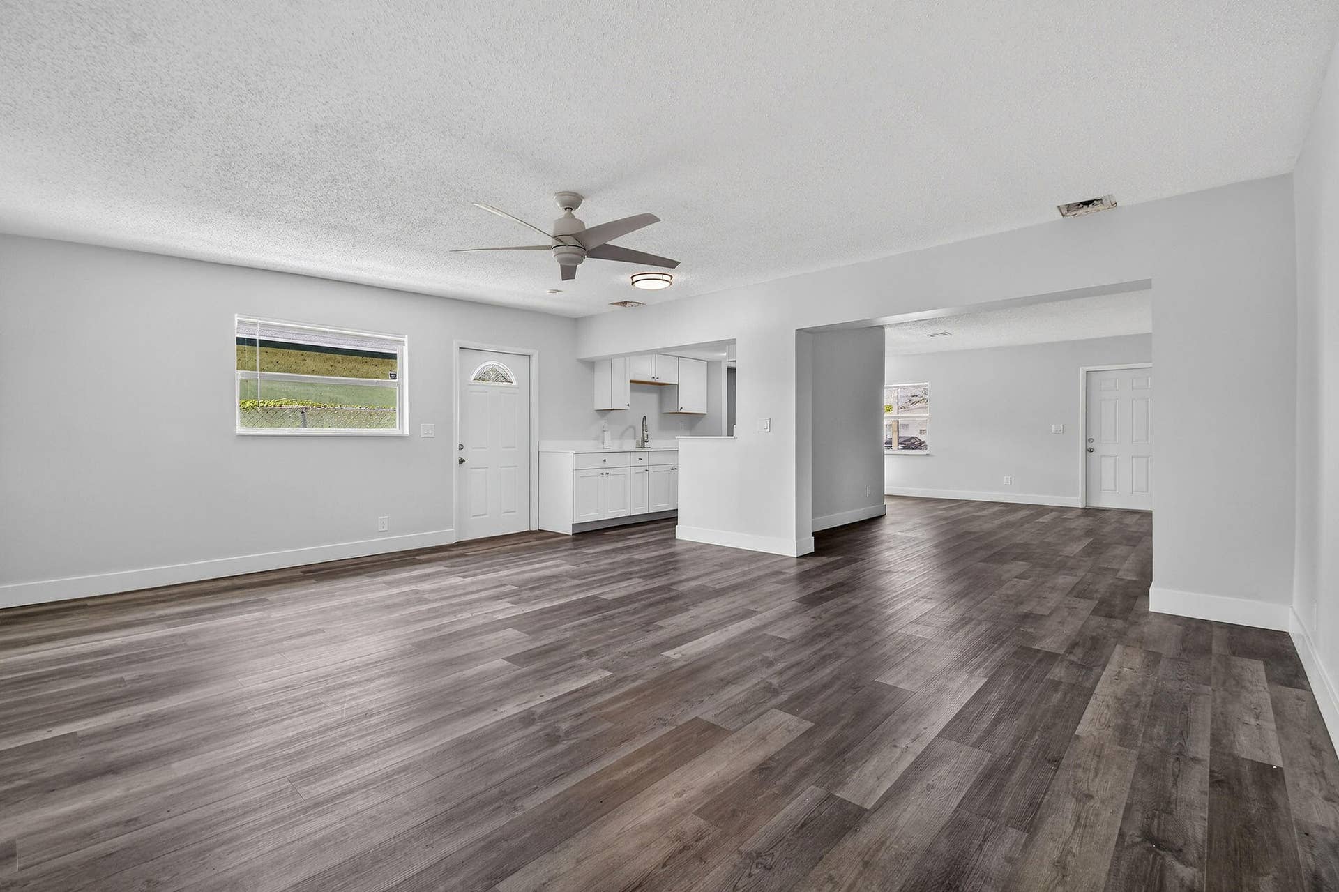1025 W 7TH Street, Riviera Beach, FL 33404 8857thSt(11)
