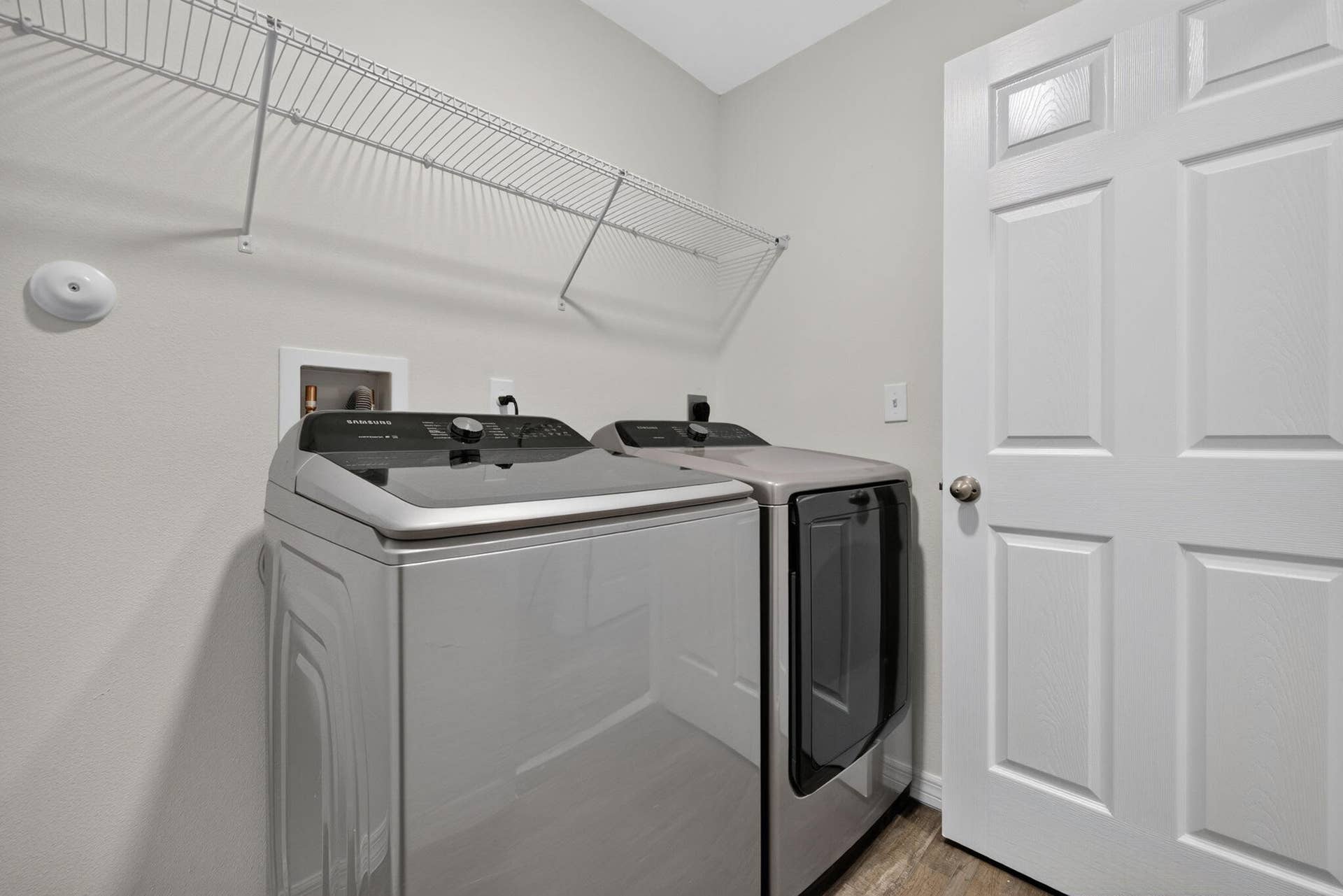 3918 SW BRUNSWICK Street, Port St Lucie, FL 34953 Laundry Room