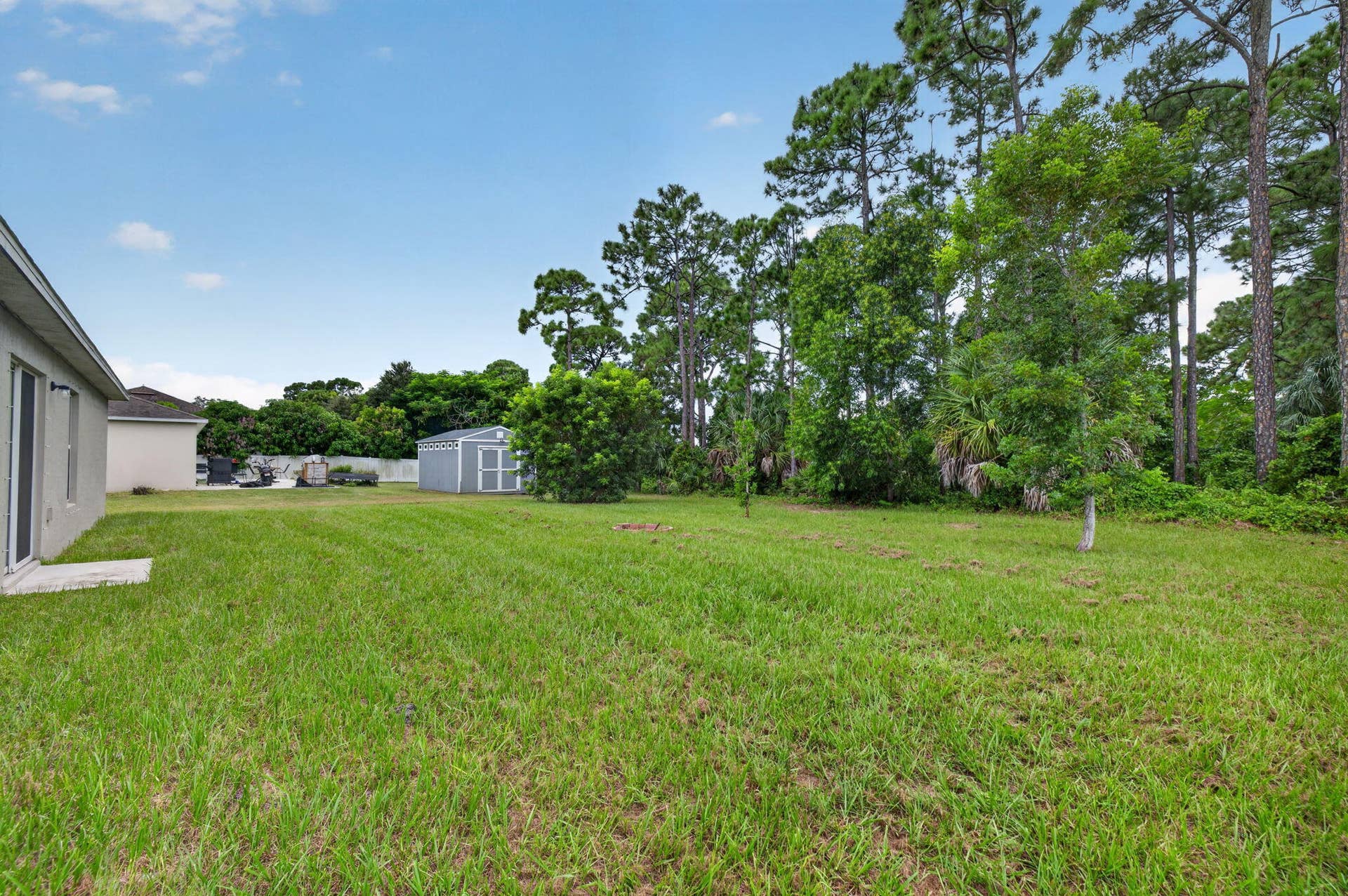 3918 SW BRUNSWICK Street, Port St Lucie, FL 34953 Backyard