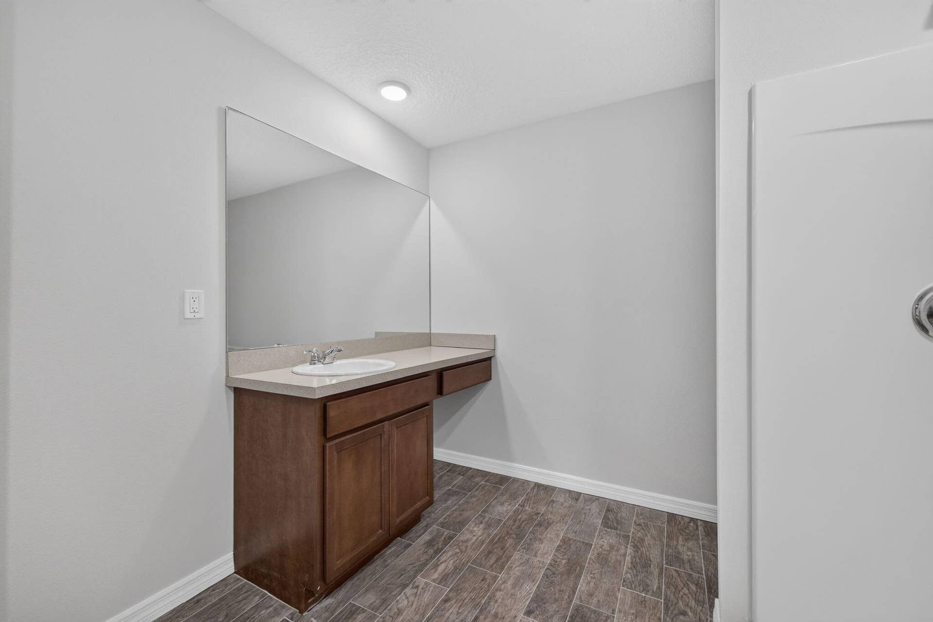3918 SW BRUNSWICK Street, Port St Lucie, FL 34953 Primary bathroom