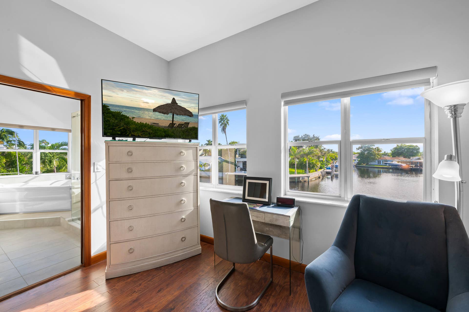 2108 NE 24TH Street, Wilton Manors, FL 33305 DSC_6075