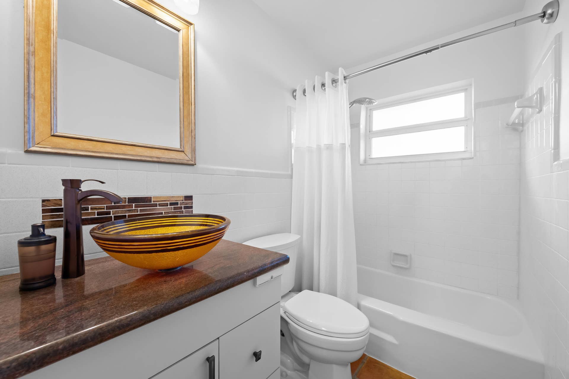 2108 NE 24TH Street, Wilton Manors, FL 33305 DSC_6159