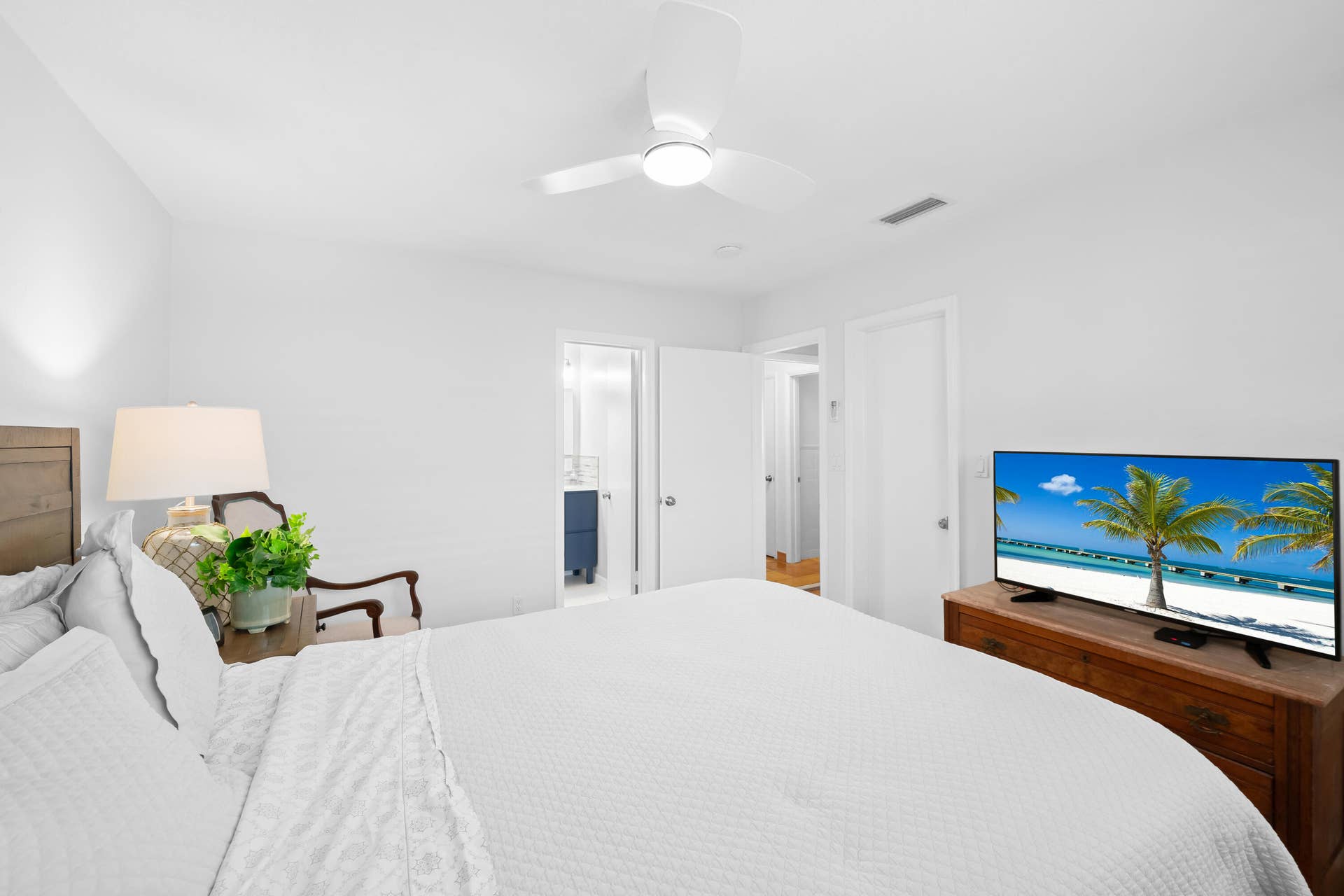 2108 NE 24TH Street, Wilton Manors, FL 33305 DSC_6147