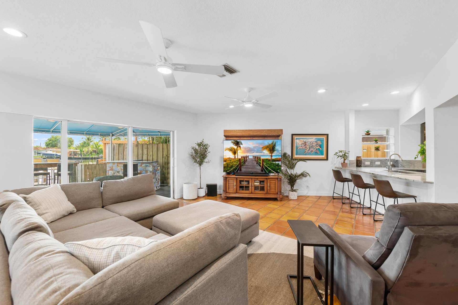 2108 NE 24TH Street, Wilton Manors, FL 33305 DSC_6255