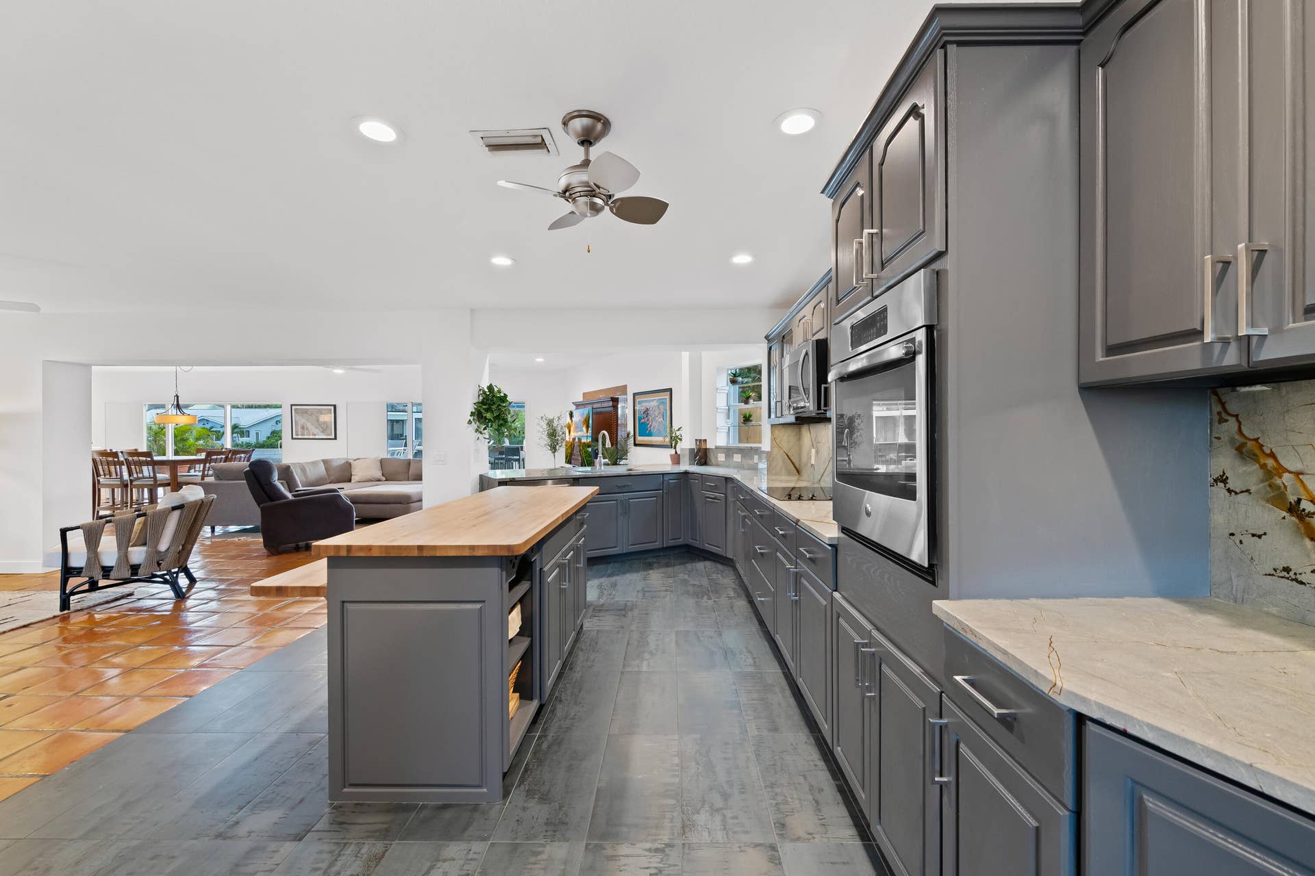 2108 NE 24TH Street, Wilton Manors, FL 33305 DSC_6201