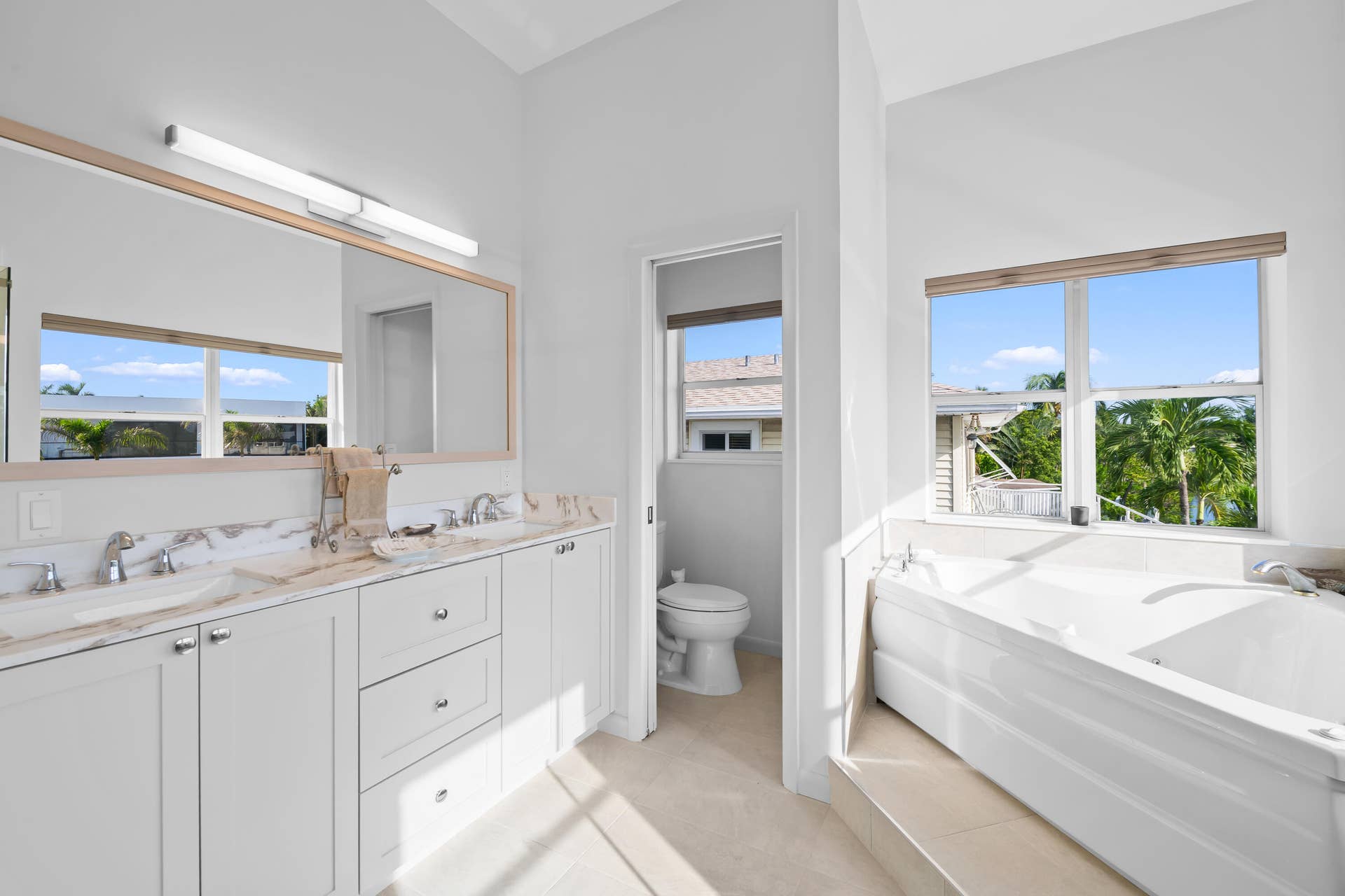 2108 NE 24TH Street, Wilton Manors, FL 33305 DSC_6087