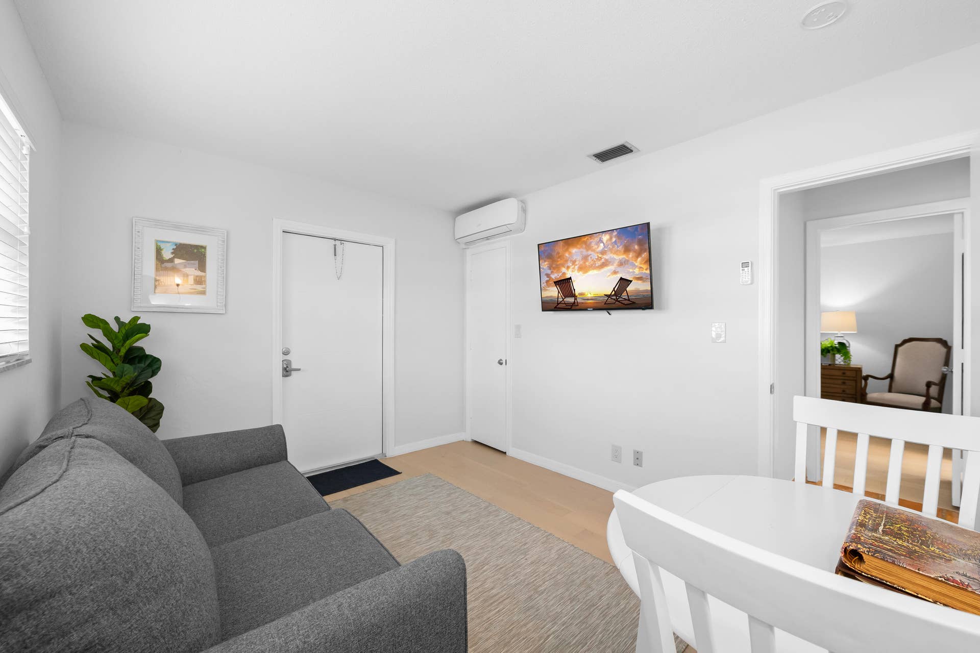 2108 NE 24TH Street, Wilton Manors, FL 33305 DSC_6138