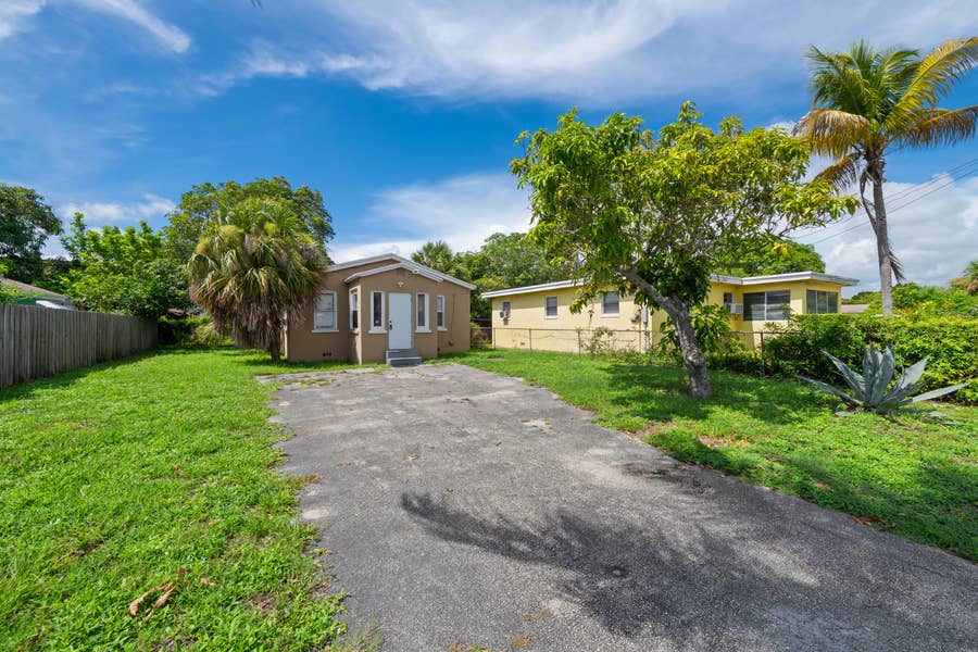 Property photo for 649 W 10TH Street, Riviera Beach, FL