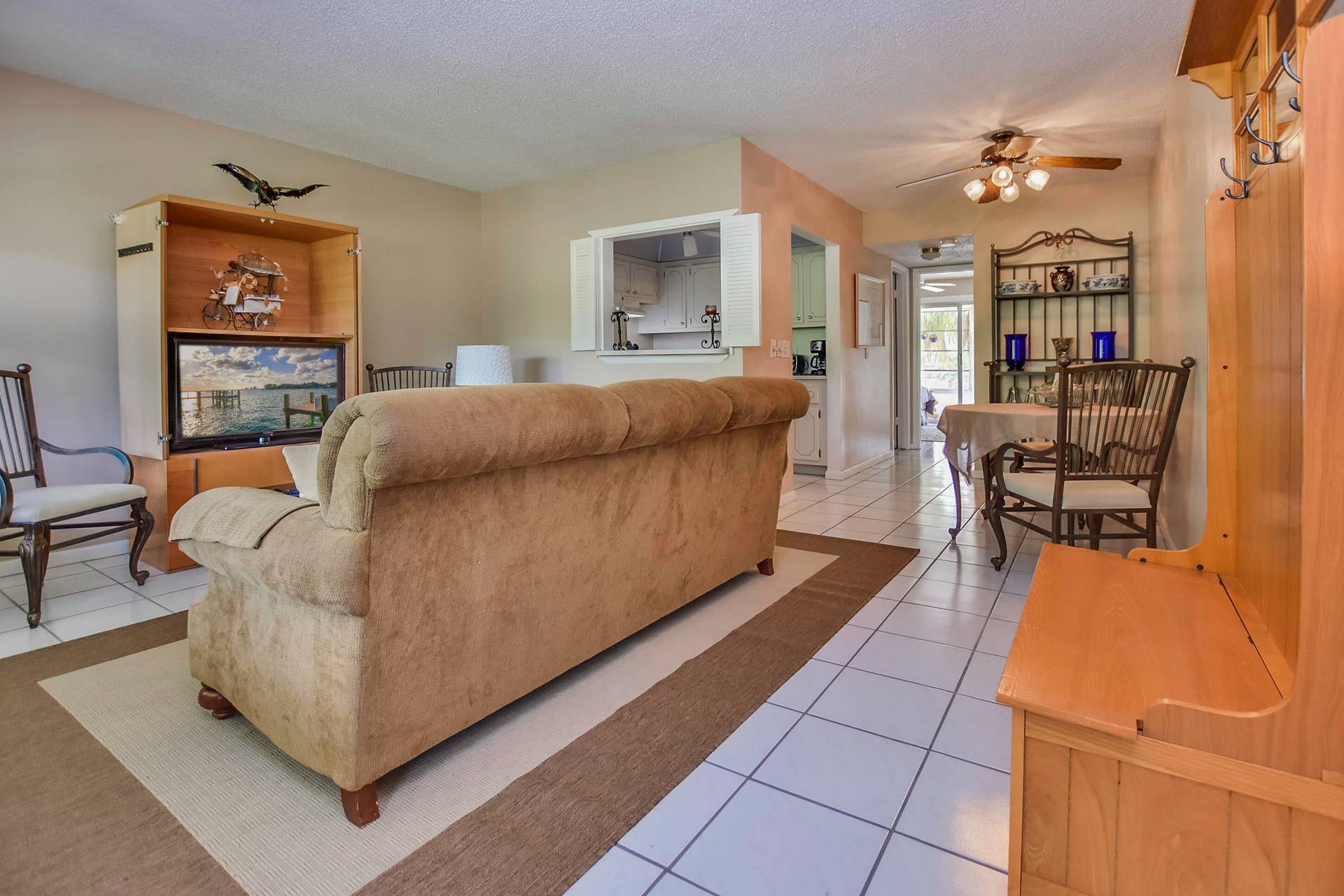 Living Room c2