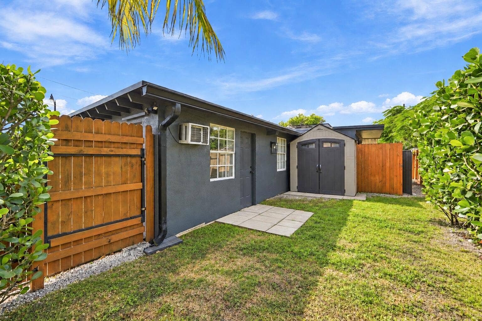 2775 NE 16TH Avenue, Pompano Beach, FL 33064 38