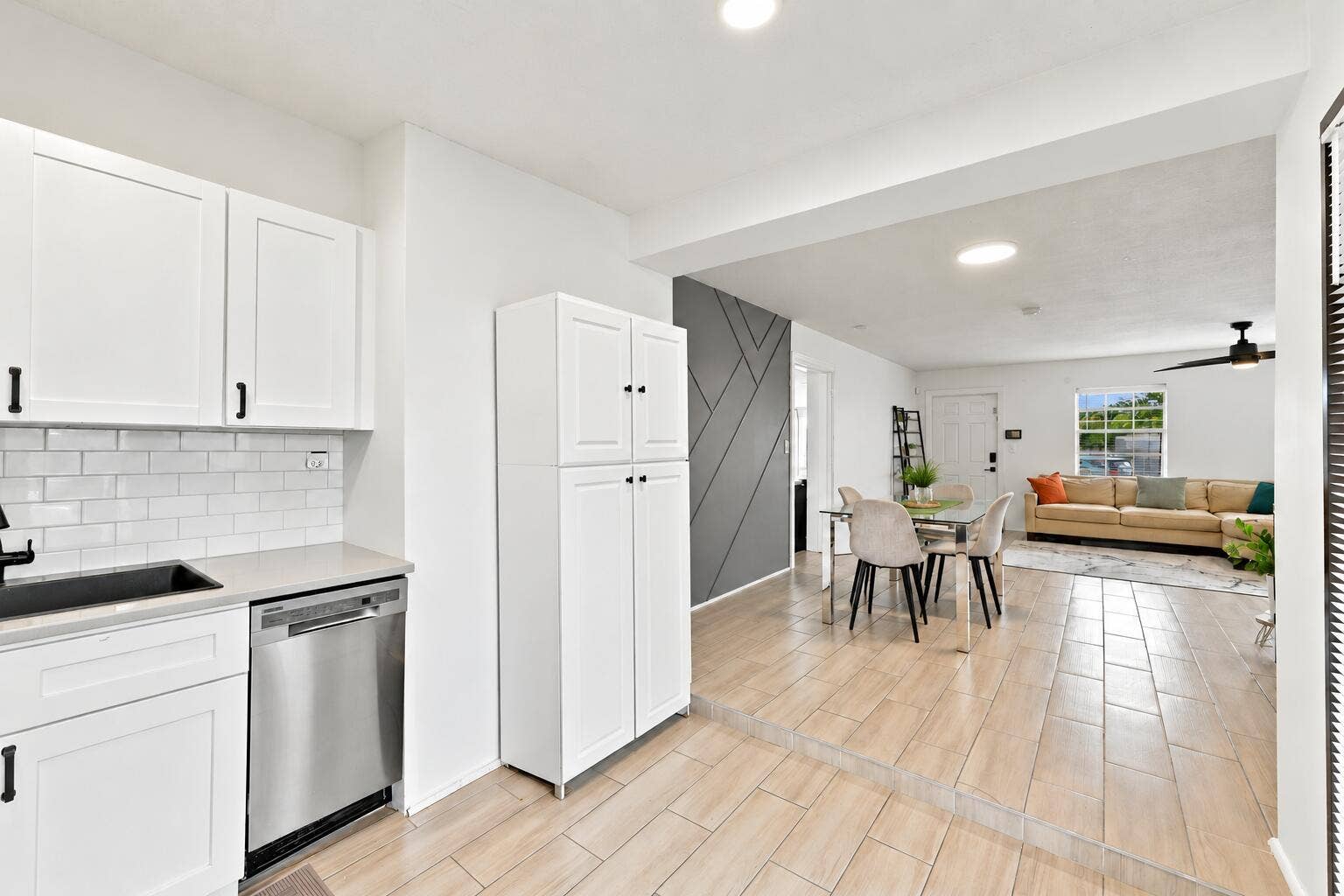 2775 NE 16TH Avenue, Pompano Beach, FL 33064 14