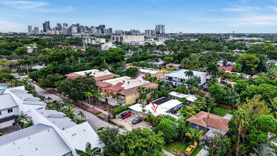 Property photo for 1123 NE 14th Avenue, #1, Fort Lauderdale, FL