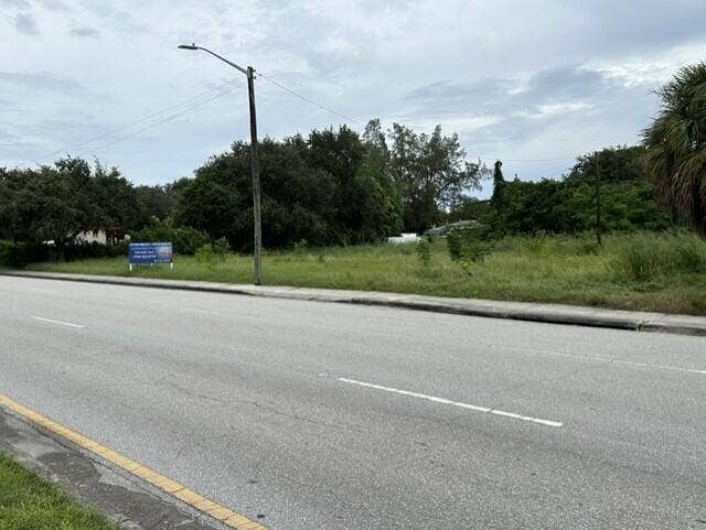 Property photo for 1119 45th Street, Mangonia Park, FL