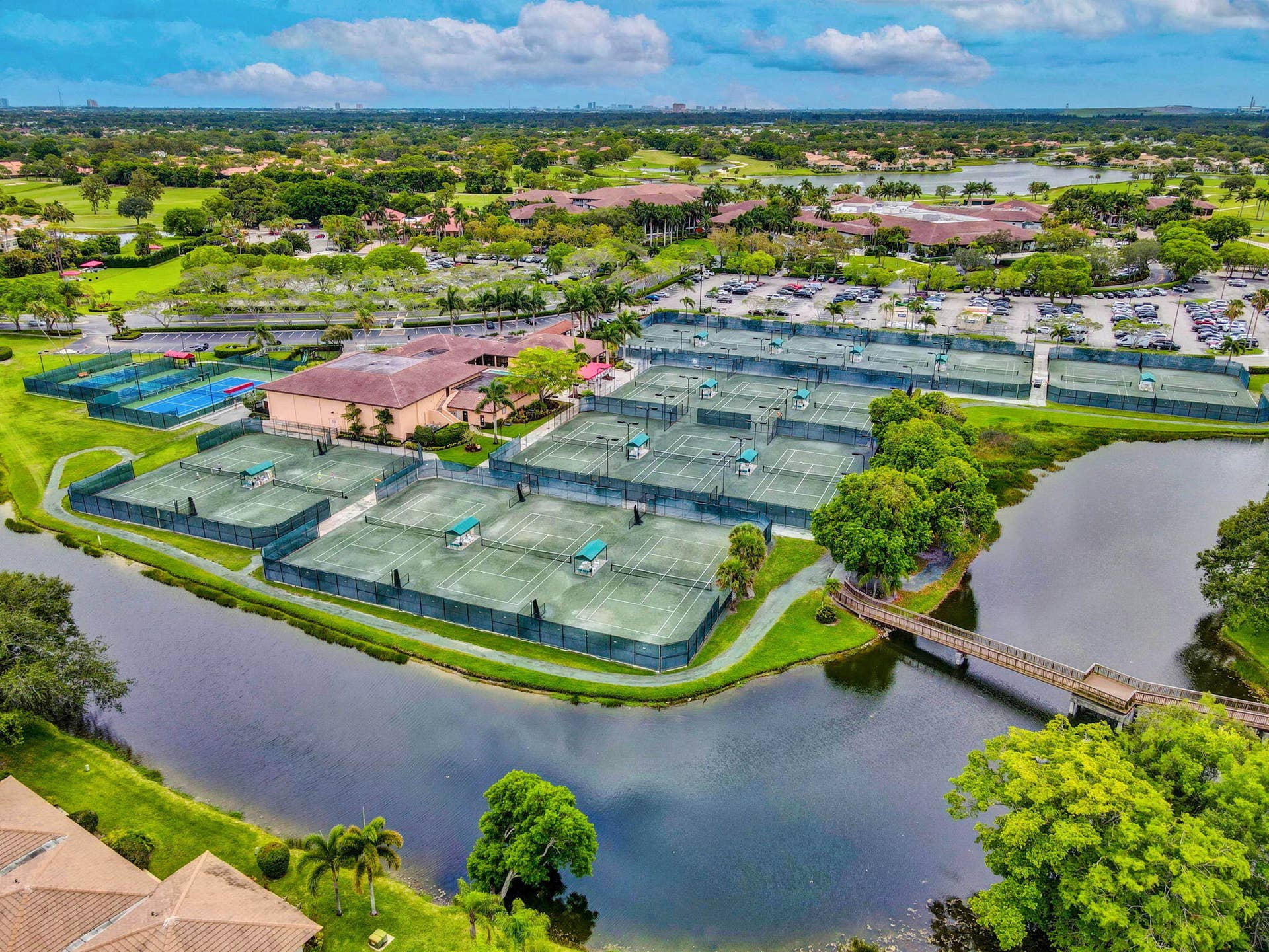 53-web-or-mls-21-print-71_075_075_45_dji