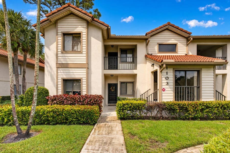 Property photo for 1103 Duncan Circle, #201, Palm Beach Gardens, FL