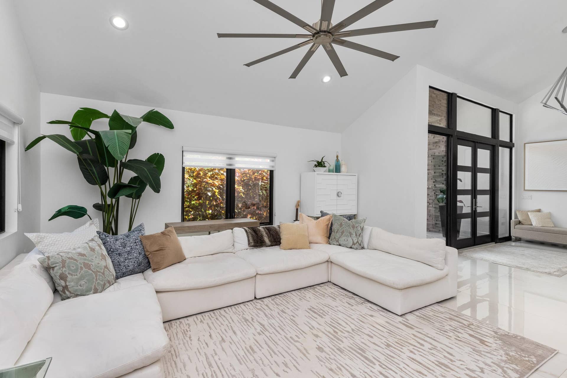 Living Area 3