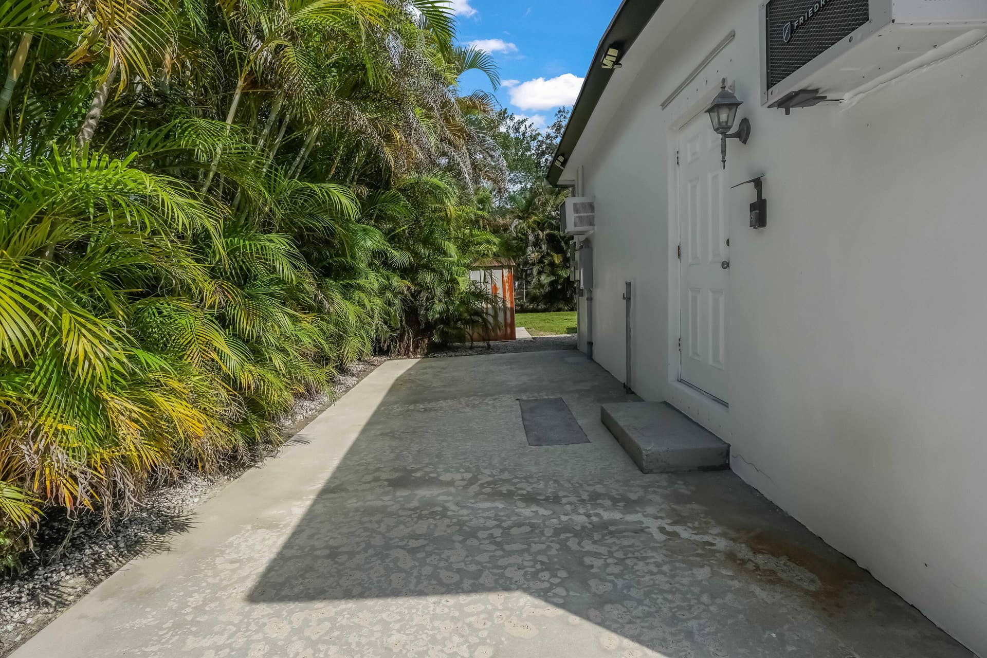 1717 SW 14TH Street, Fort Lauderdale, FL 33312 37 (1)