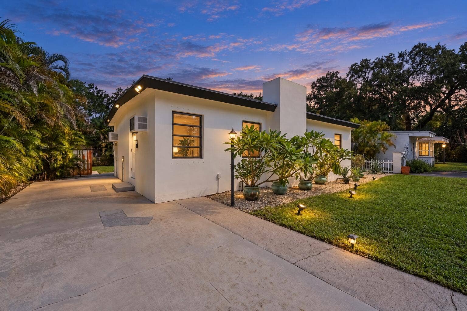 1717 SW 14TH Street, Fort Lauderdale, FL 33312 1