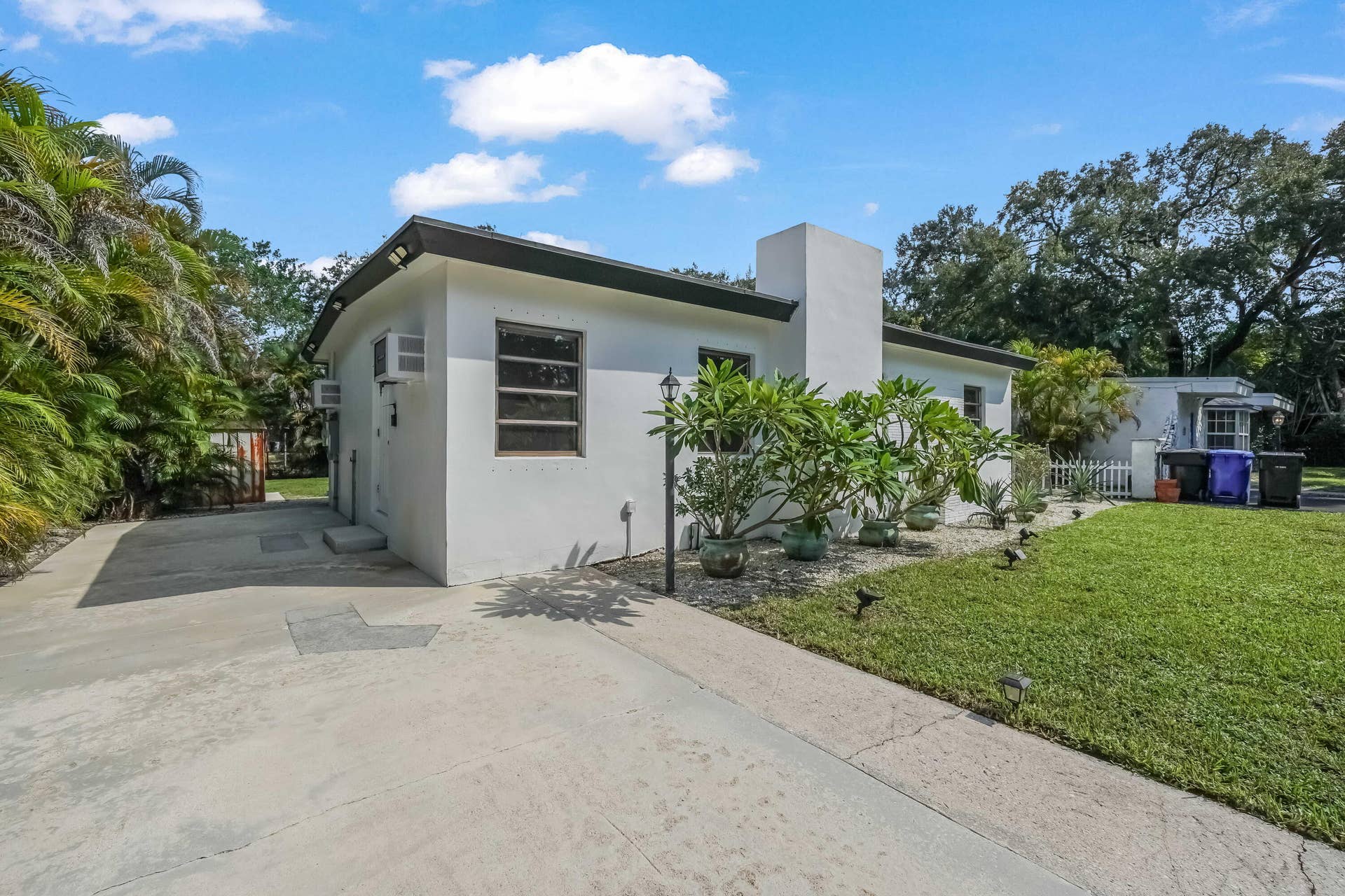 1717 SW 14TH Street, Fort Lauderdale, FL 33312 8 (1)