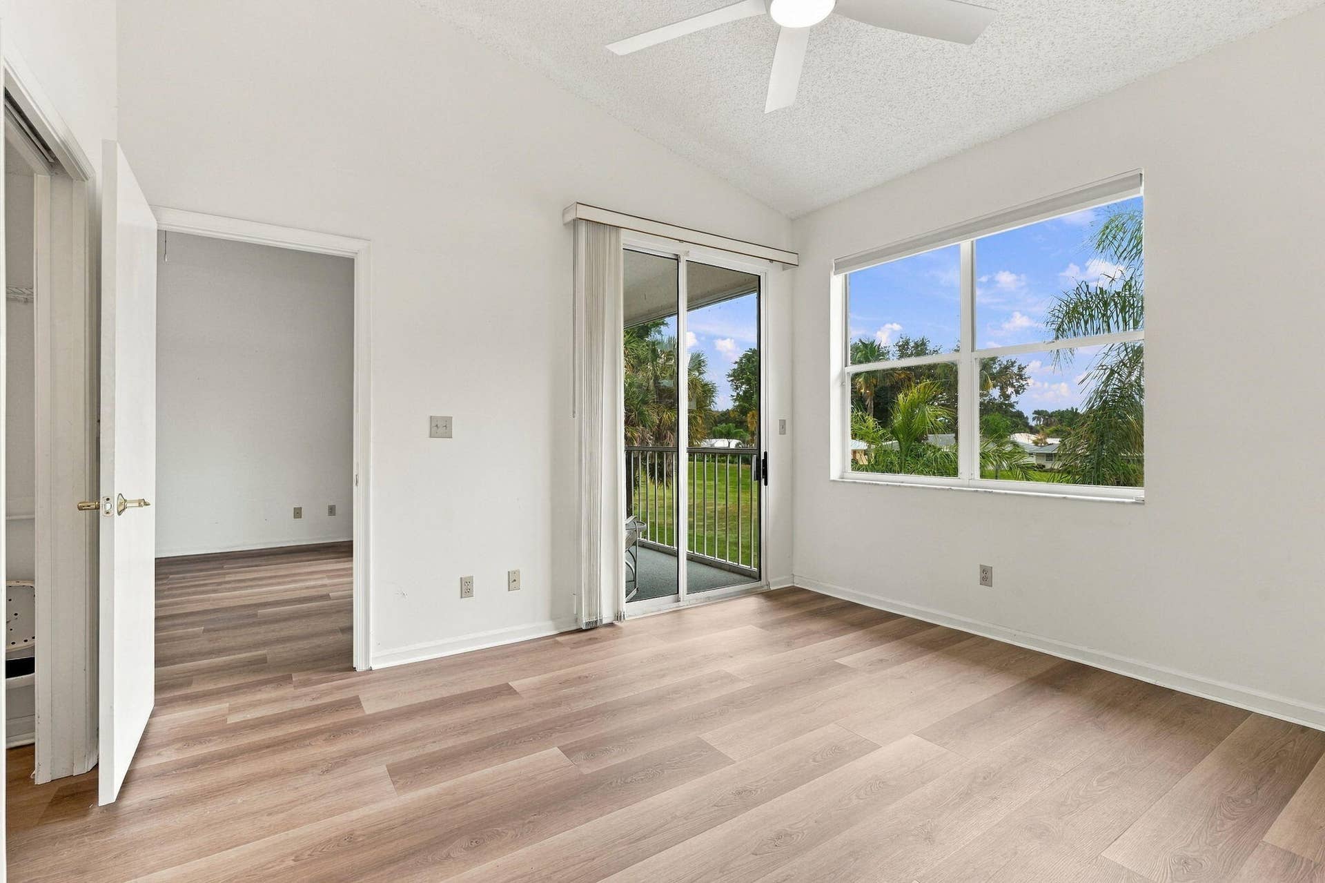18081 SE Country Club Drive, #35-348, Jupiter, FL 33469 IMG_0232