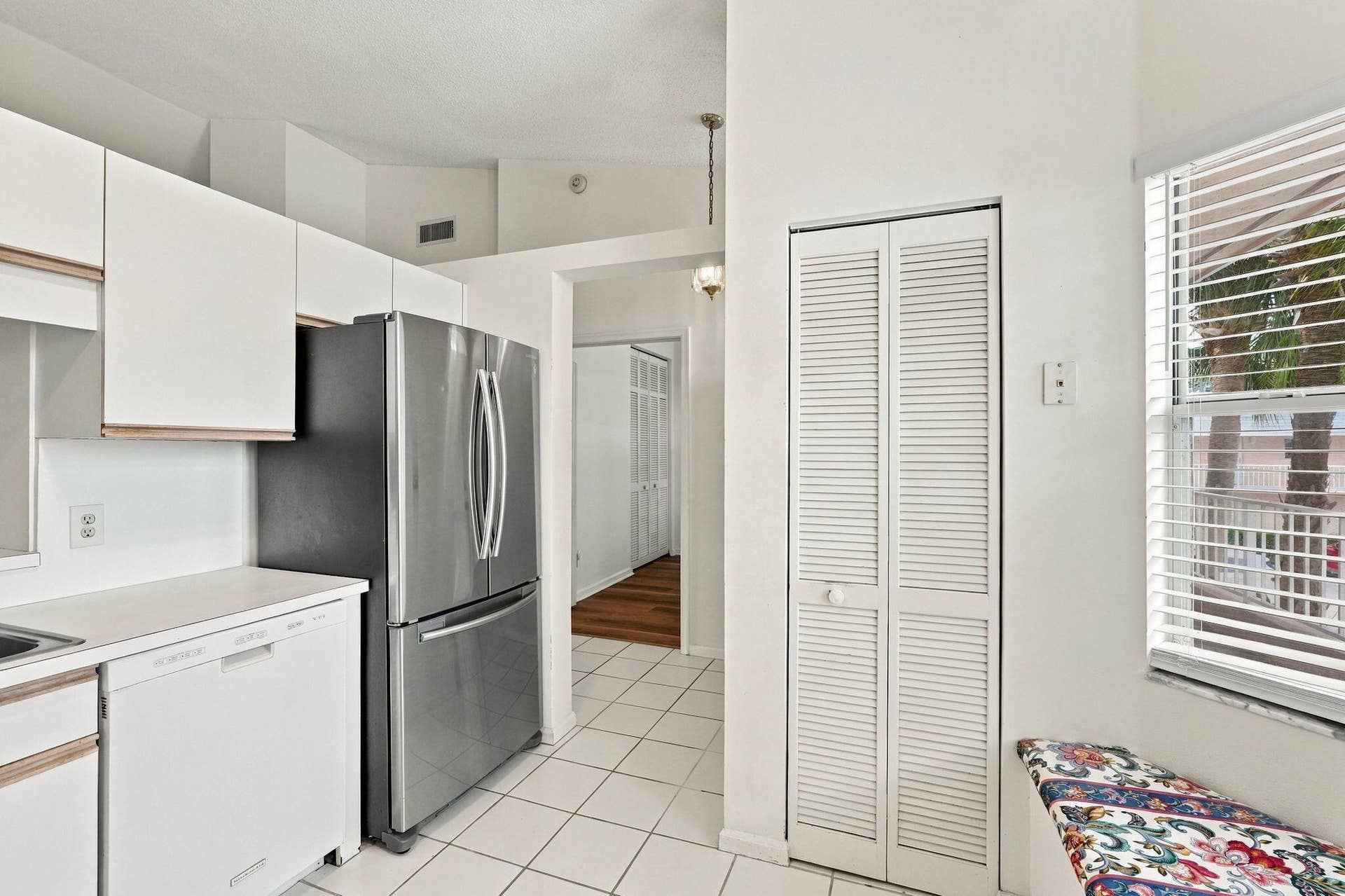 18081 SE Country Club Drive, #35-348, Jupiter, FL 33469 IMG_0215