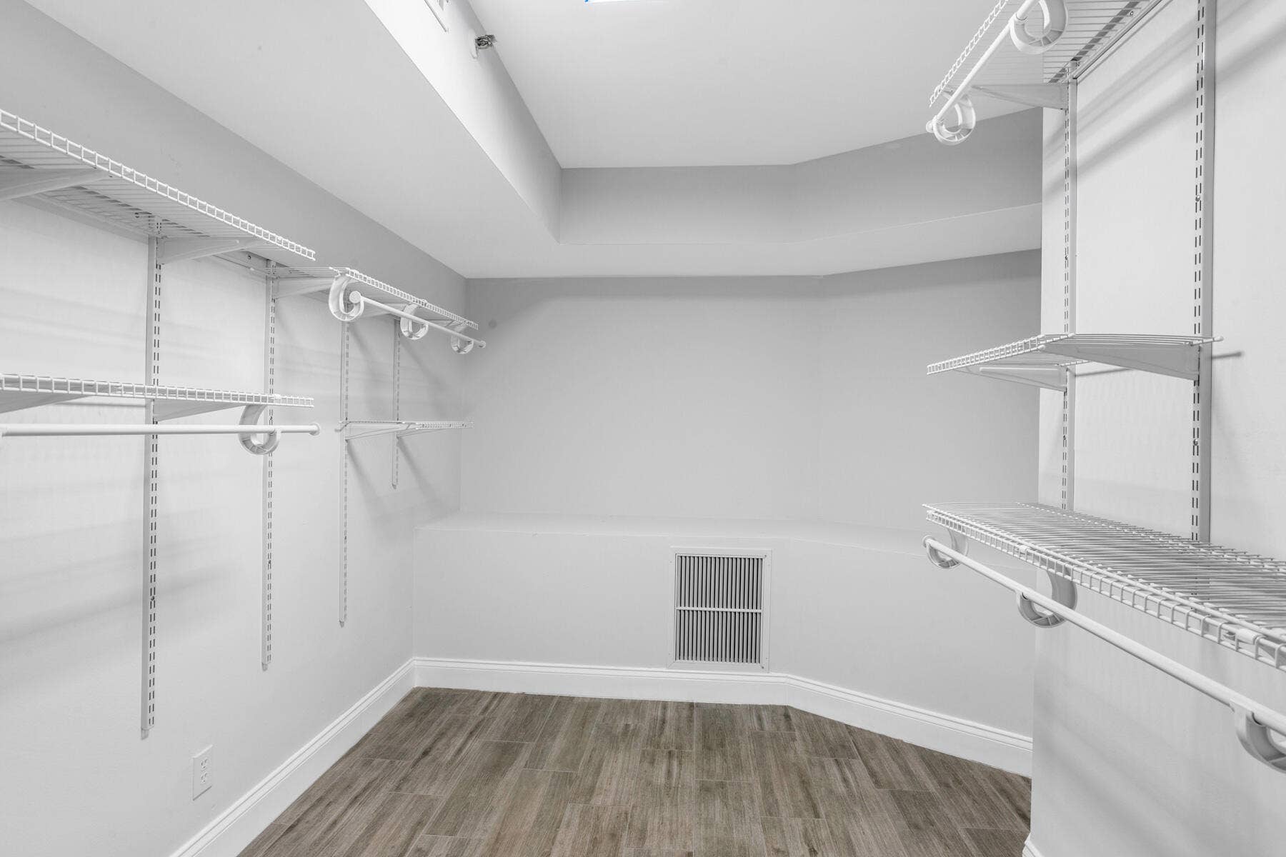 Walk In Closet