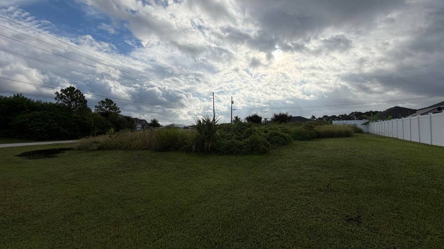 Property photo for 1901 SW GUERNSEY Street, Port St Lucie, FL