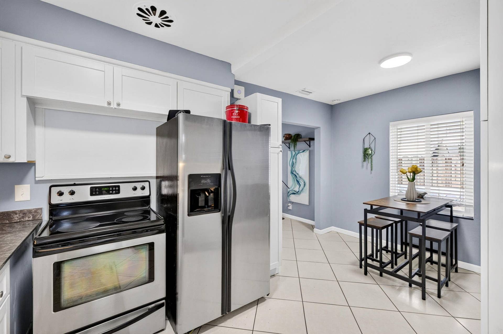 1140 NE 17TH Avenue, Fort Lauderdale, FL 33304 19 Main House Kitchen