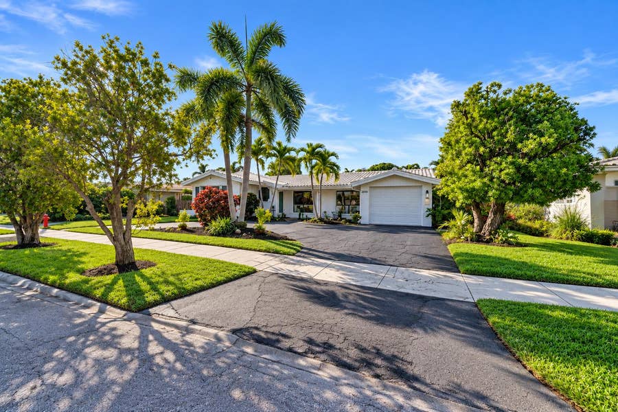 Property photo for 2050 NE 59TH Place, Fort Lauderdale, FL
