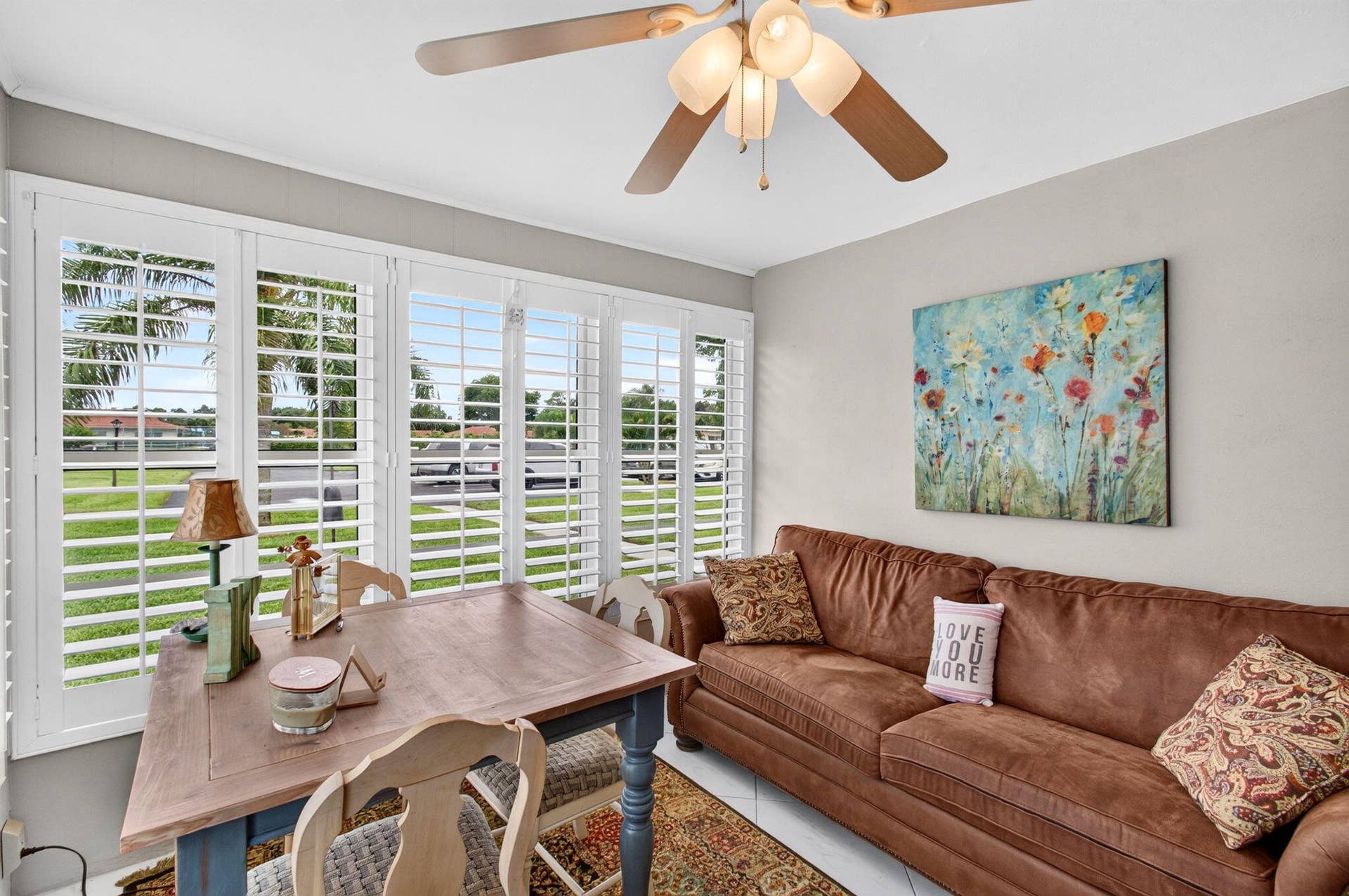 Enclosed Florida room
