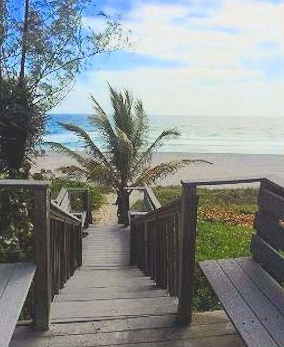 2121 N OCEAN Boulevard, #1004E, Boca Raton, FL 33431 Private Beach access