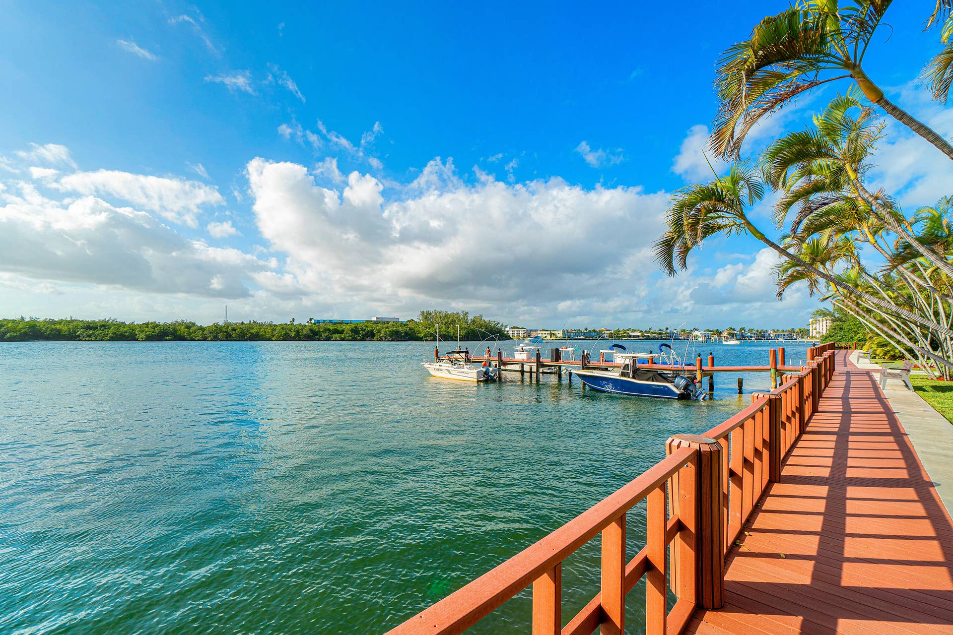 2121 N OCEAN Boulevard, #1004E, Boca Raton, FL 33431 Board walk