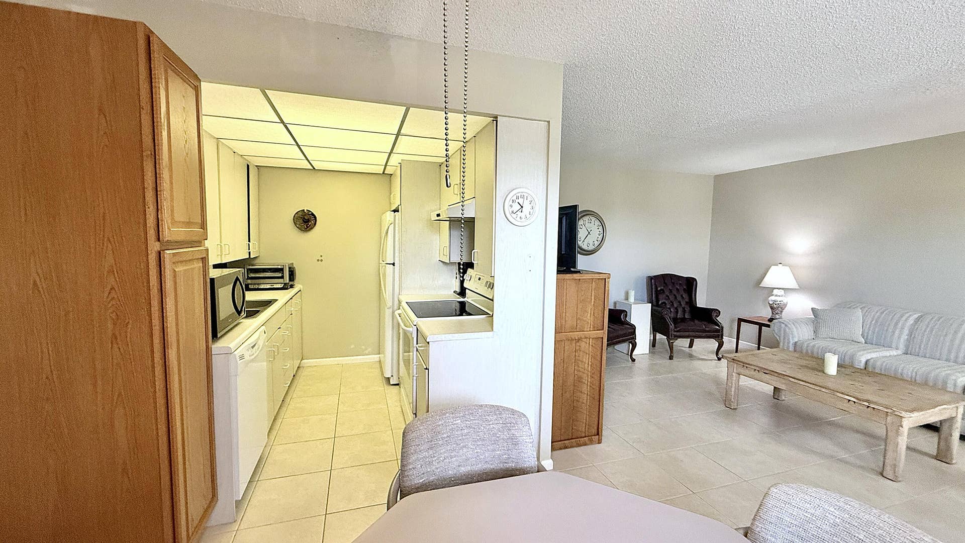 4075 NEWPORT Q Drive, Deerfield Beach, FL 33442 Kit+LR