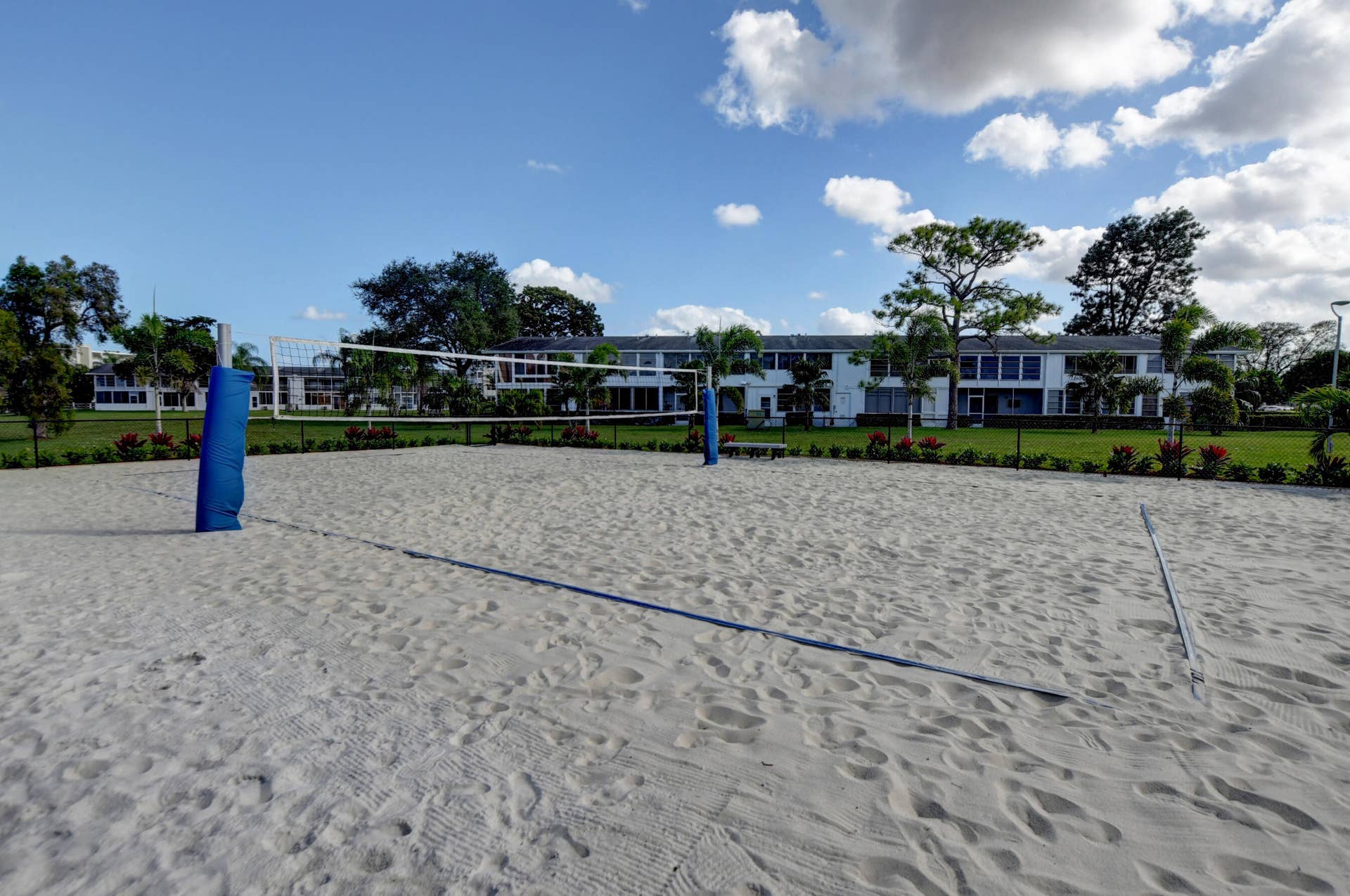 4075 NEWPORT Q Drive, Deerfield Beach, FL 33442 Volleyball
