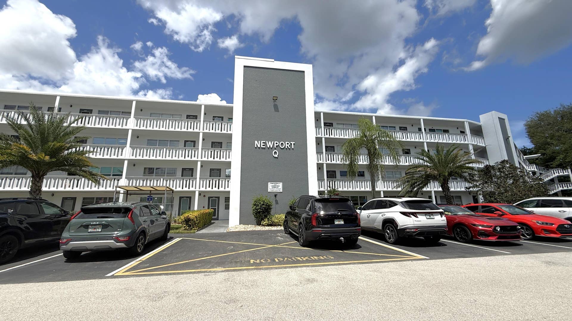 4075 NEWPORT Q Drive, Deerfield Beach, FL 33442 Front View