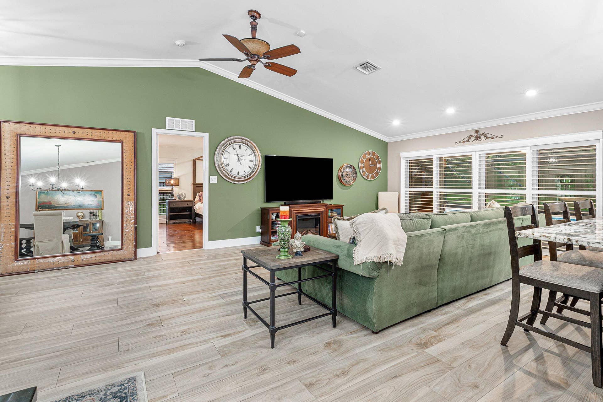 9077 Old Pine Road, Boca Raton, FL 33428 007-9077OldPineRoad-BocaRaton-FL-33428-S