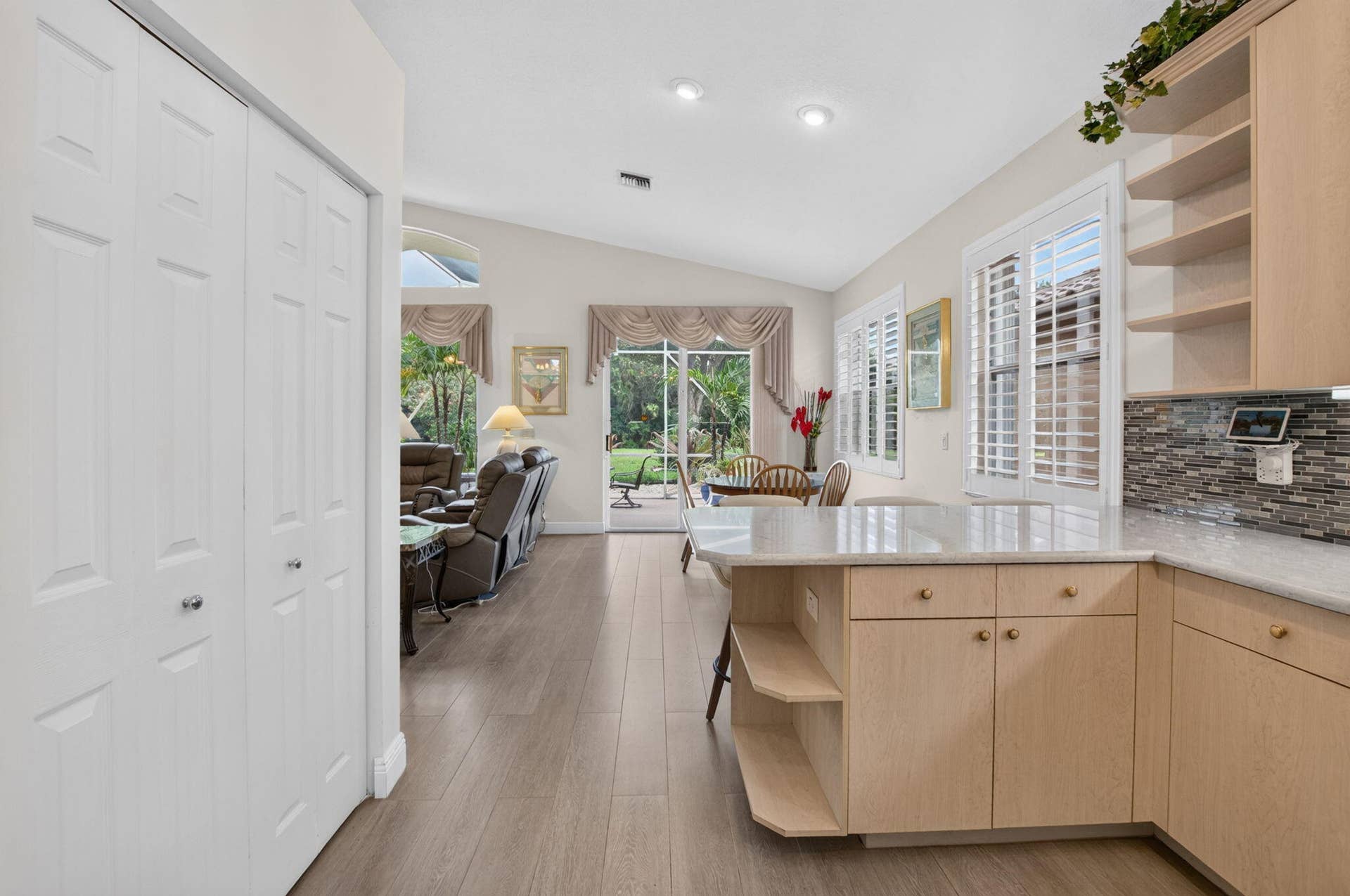 6354 Westchester Club Drive N, Boynton Beach, FL 33437 27-web-or-mls-DSC_9686