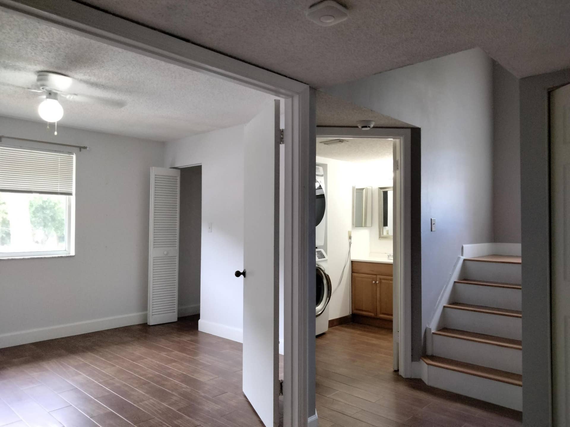17201 GLENMOOR Drive, West Palm Beach, FL 33409 4