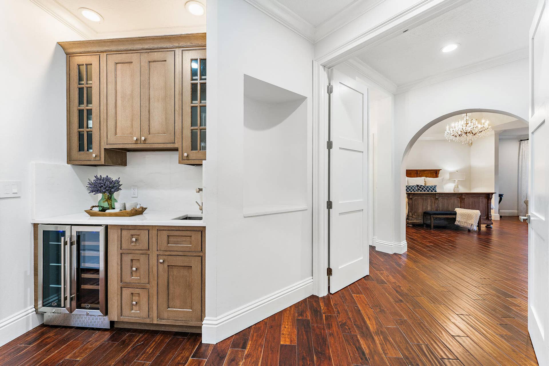 2584 SE Ranch Acres Circle, Jupiter, FL 33478 Ensuite Mini Bar