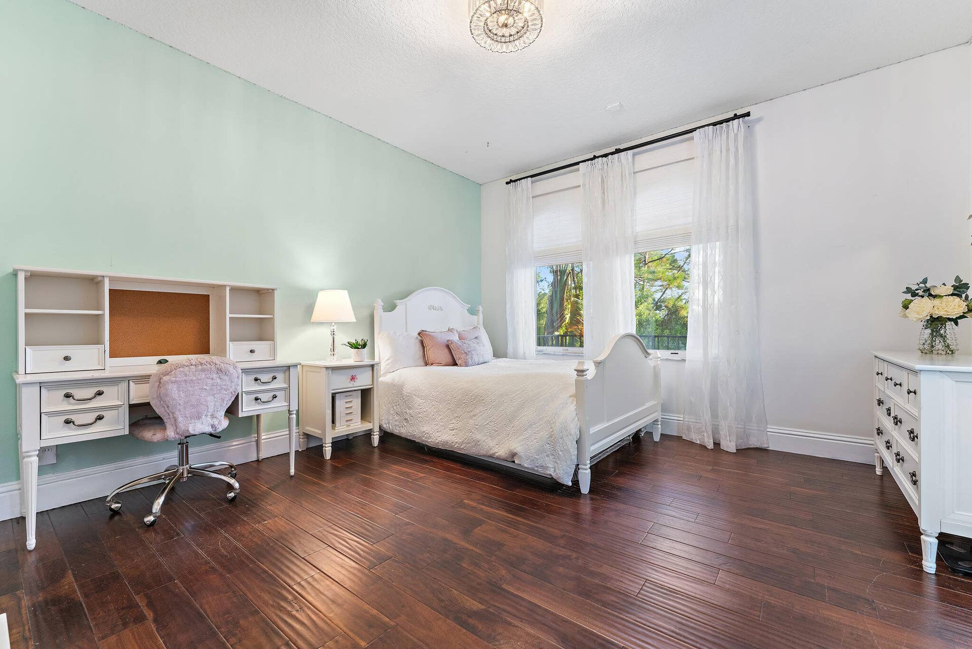 2584 SE Ranch Acres Circle, Jupiter, FL 33478 Third Guest Suite