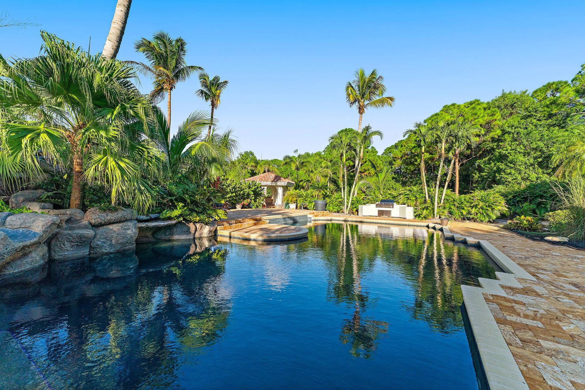 2584 SE Ranch Acres Circle, Jupiter, FL 33478 50 Ft Pool
