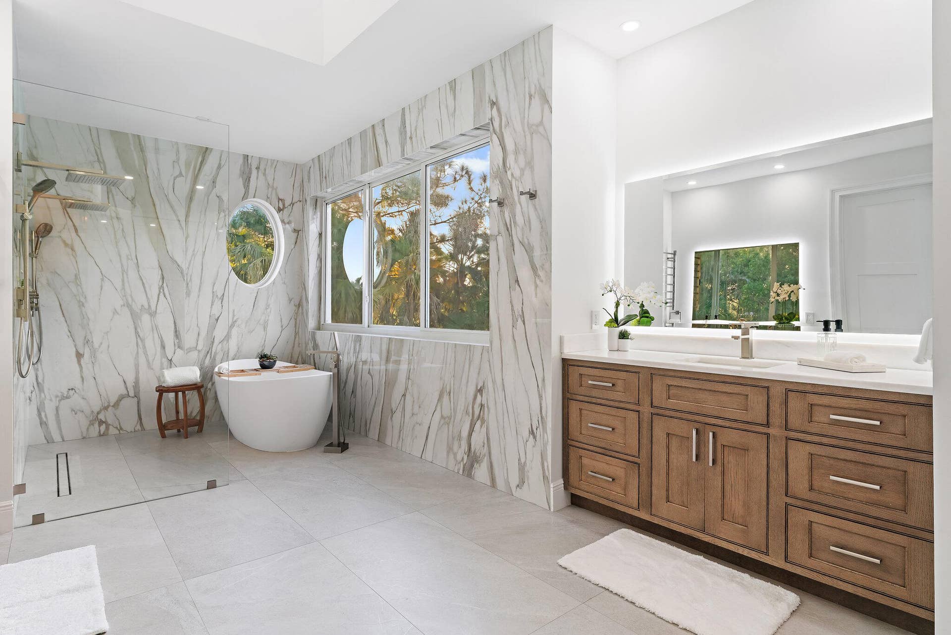 2584 SE Ranch Acres Circle, Jupiter, FL 33478 Primary Bath with Dual Vanities
