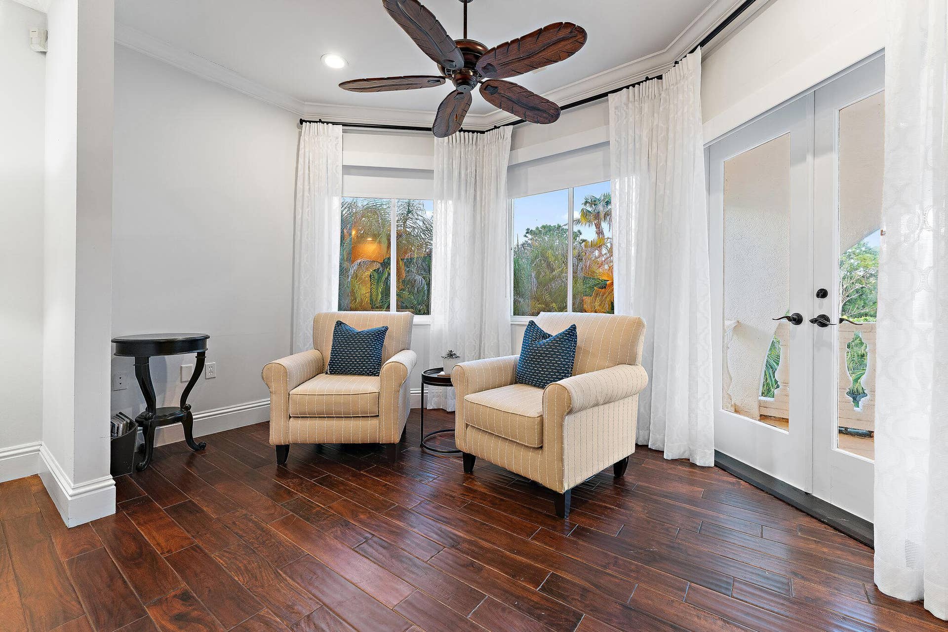 2584 SE Ranch Acres Circle, Jupiter, FL 33478 Primary Sitting Area