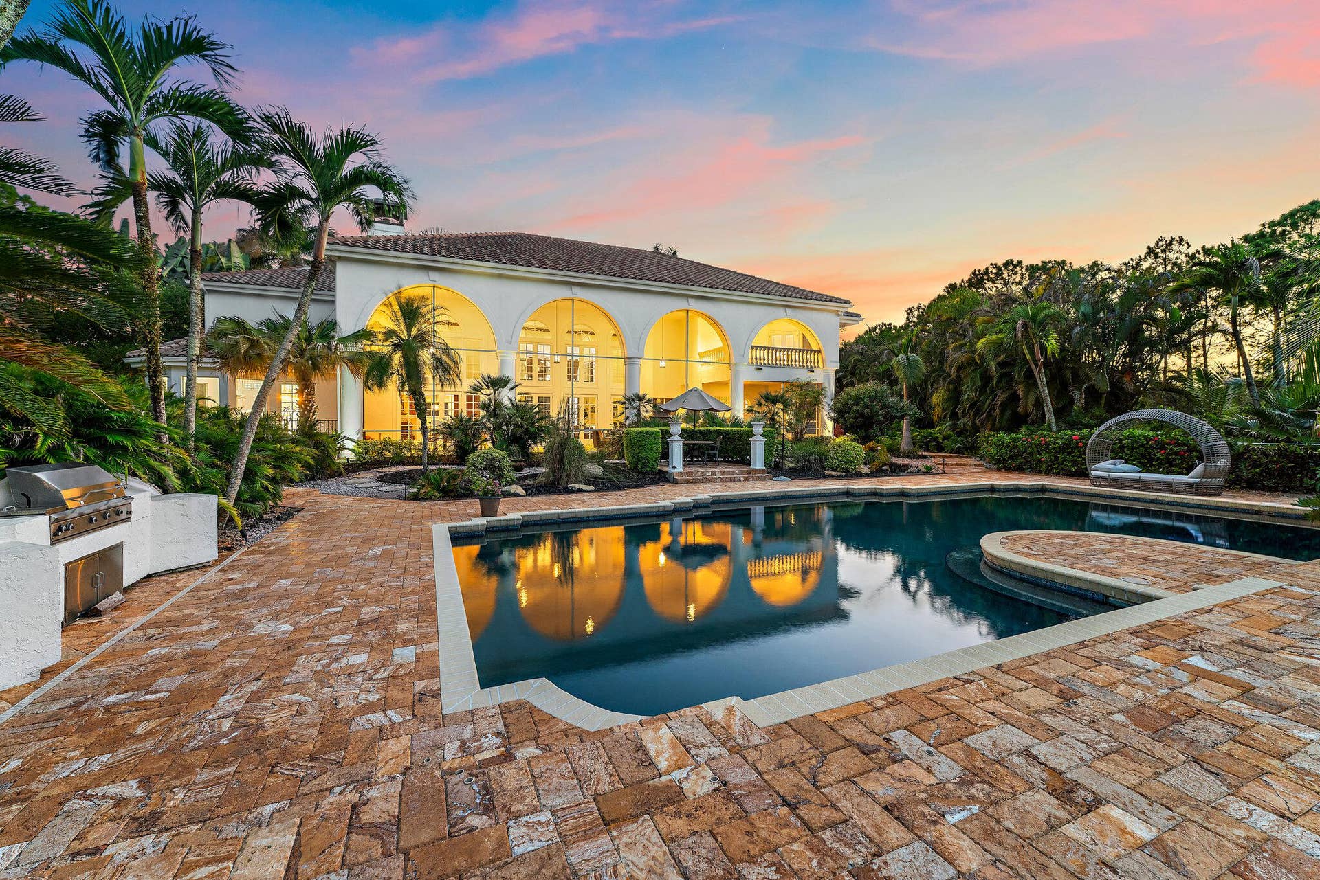 2584 SE Ranch Acres Circle, Jupiter, FL 33478 Stunning Evenings