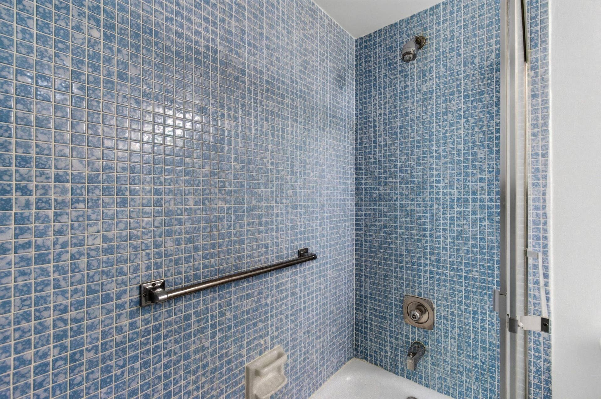 4028 Hythe B, Boca Raton, FL 33434 47-web-or-mls-DSC_8936